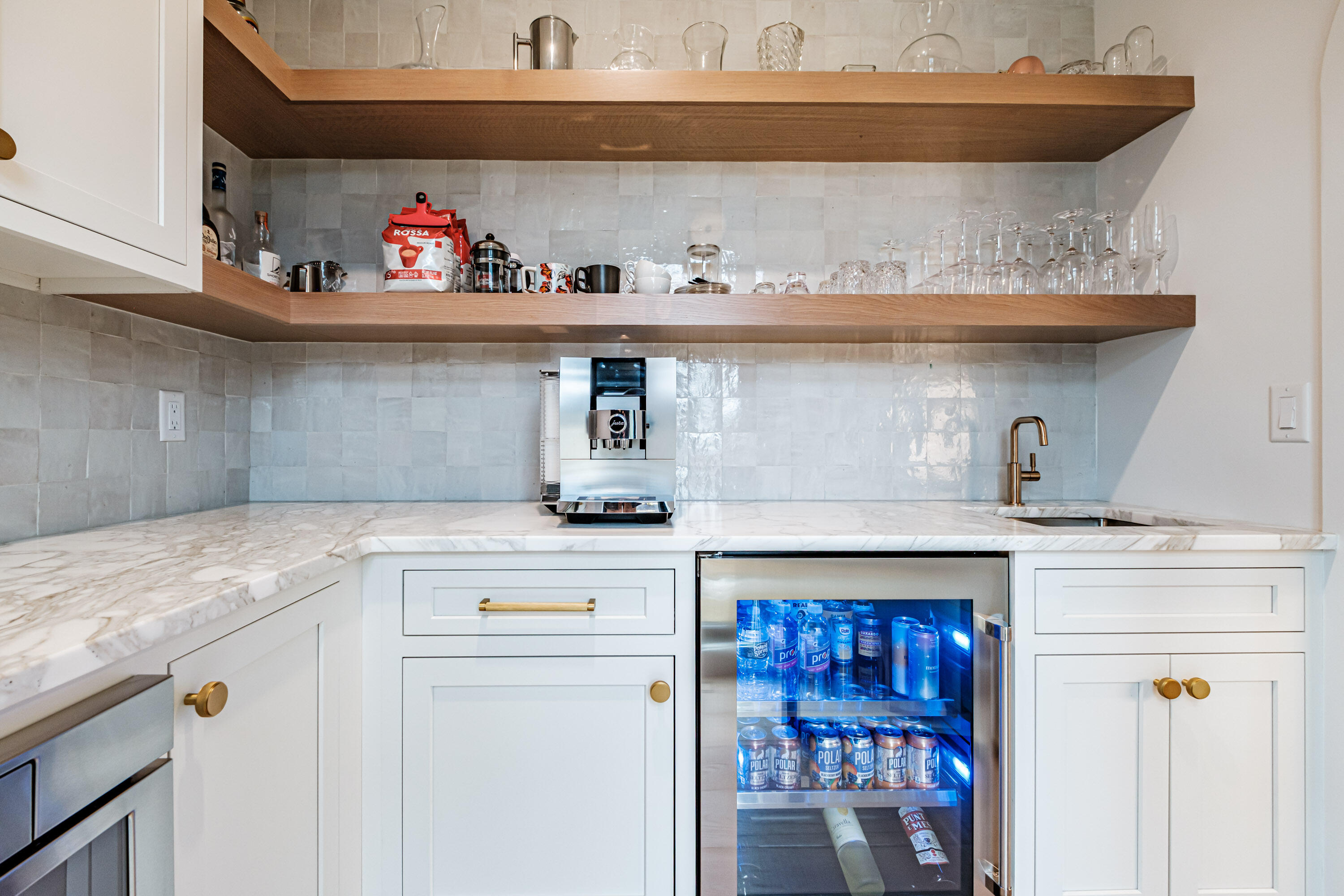 10 Martell Way