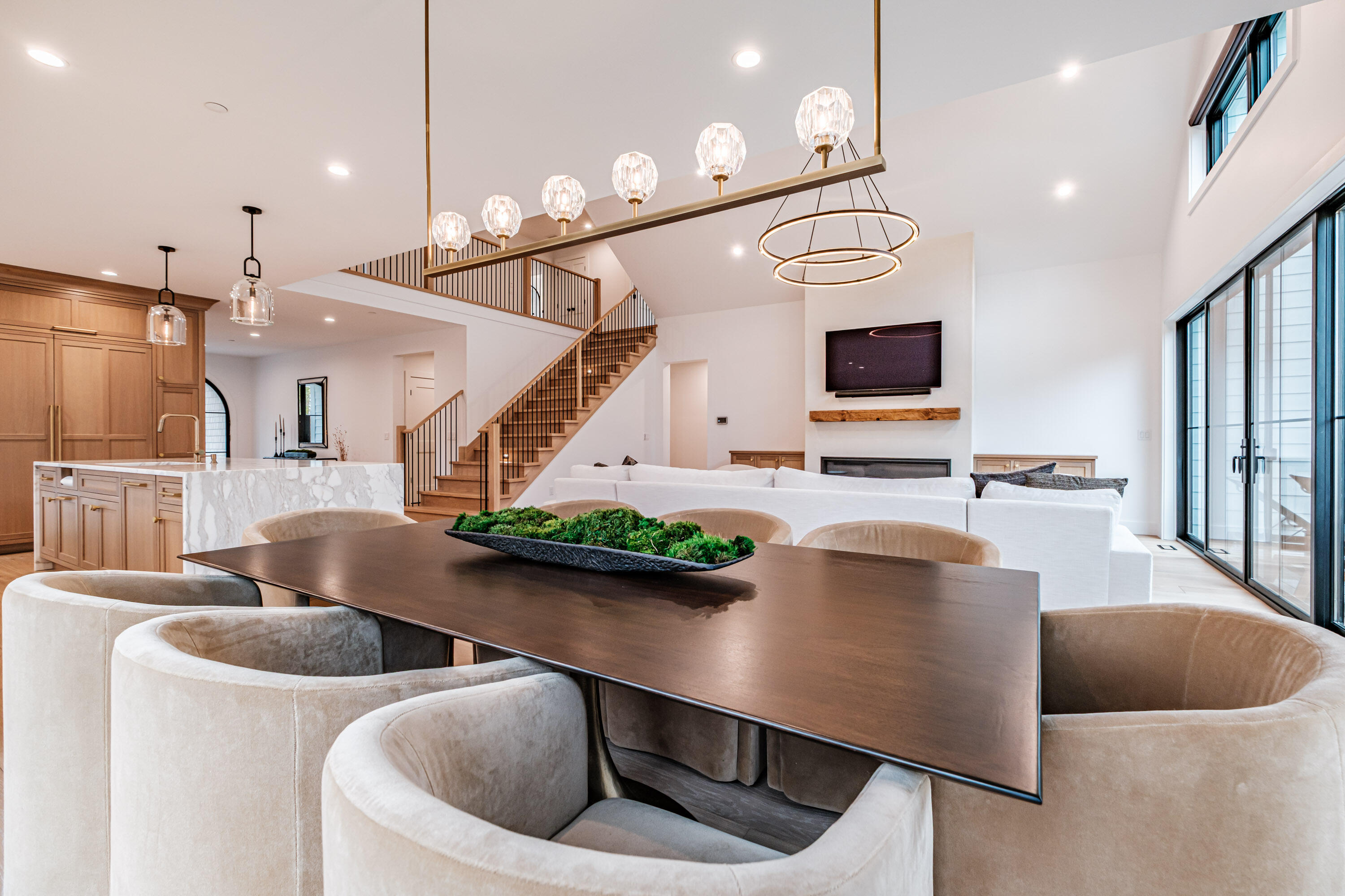 10 Martell Way