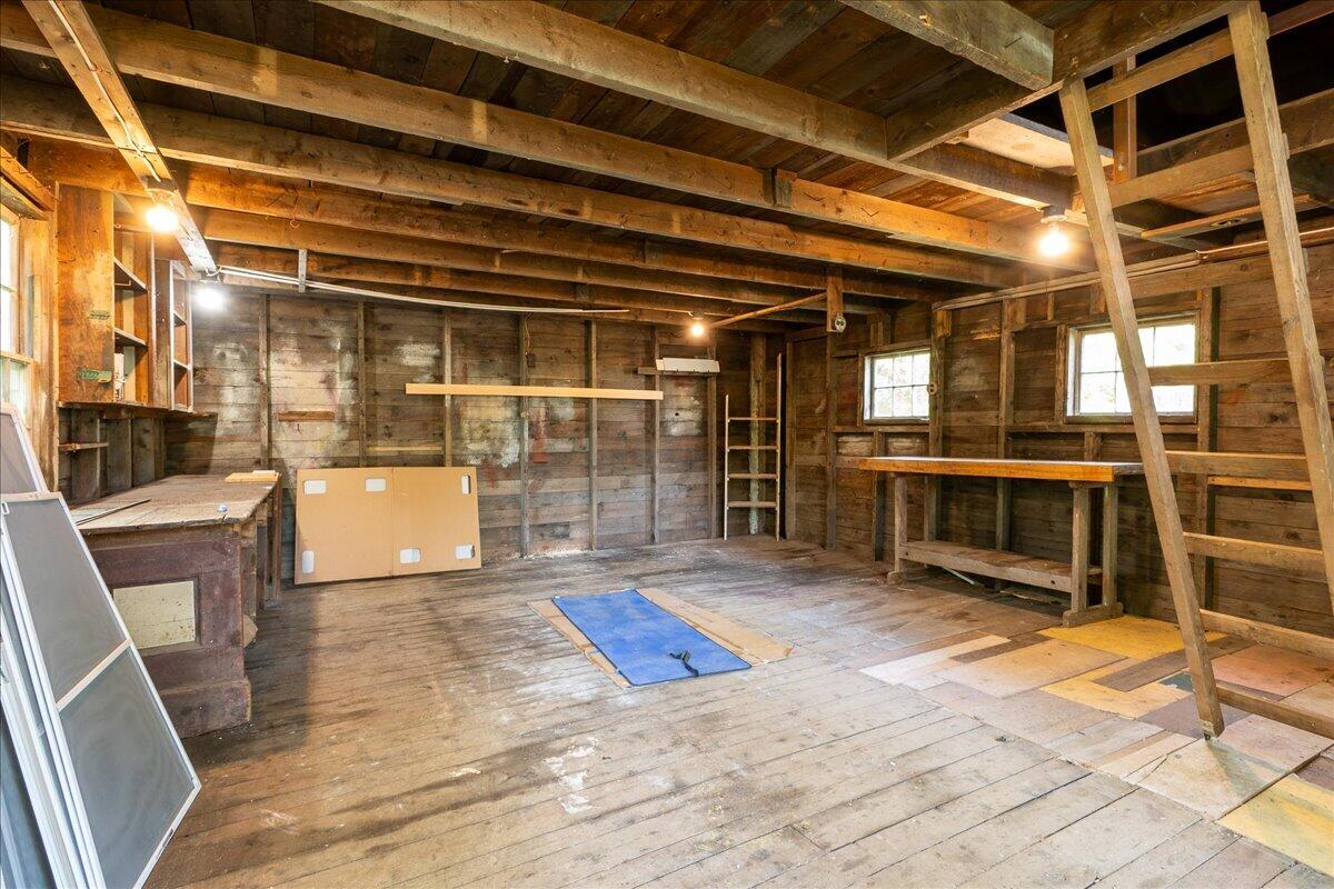 819 Pleasant Point Road