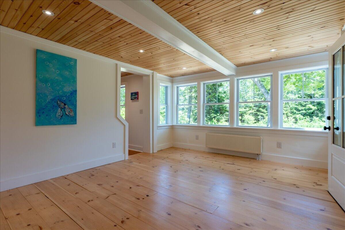 819 Pleasant Point Road