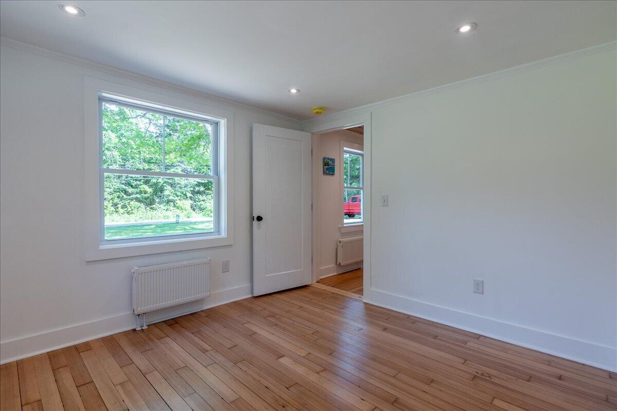 819 Pleasant Point Road