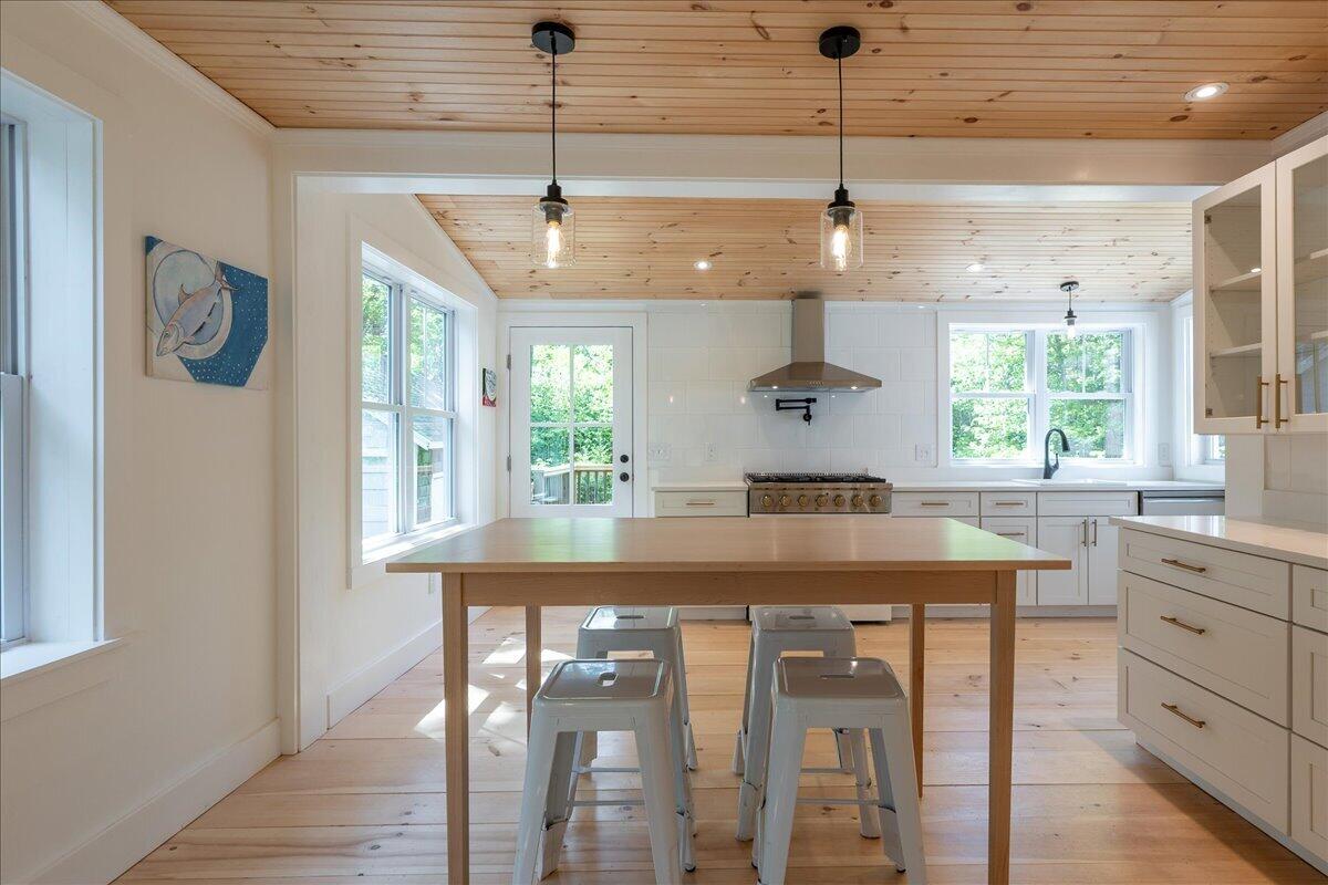 819 Pleasant Point Road