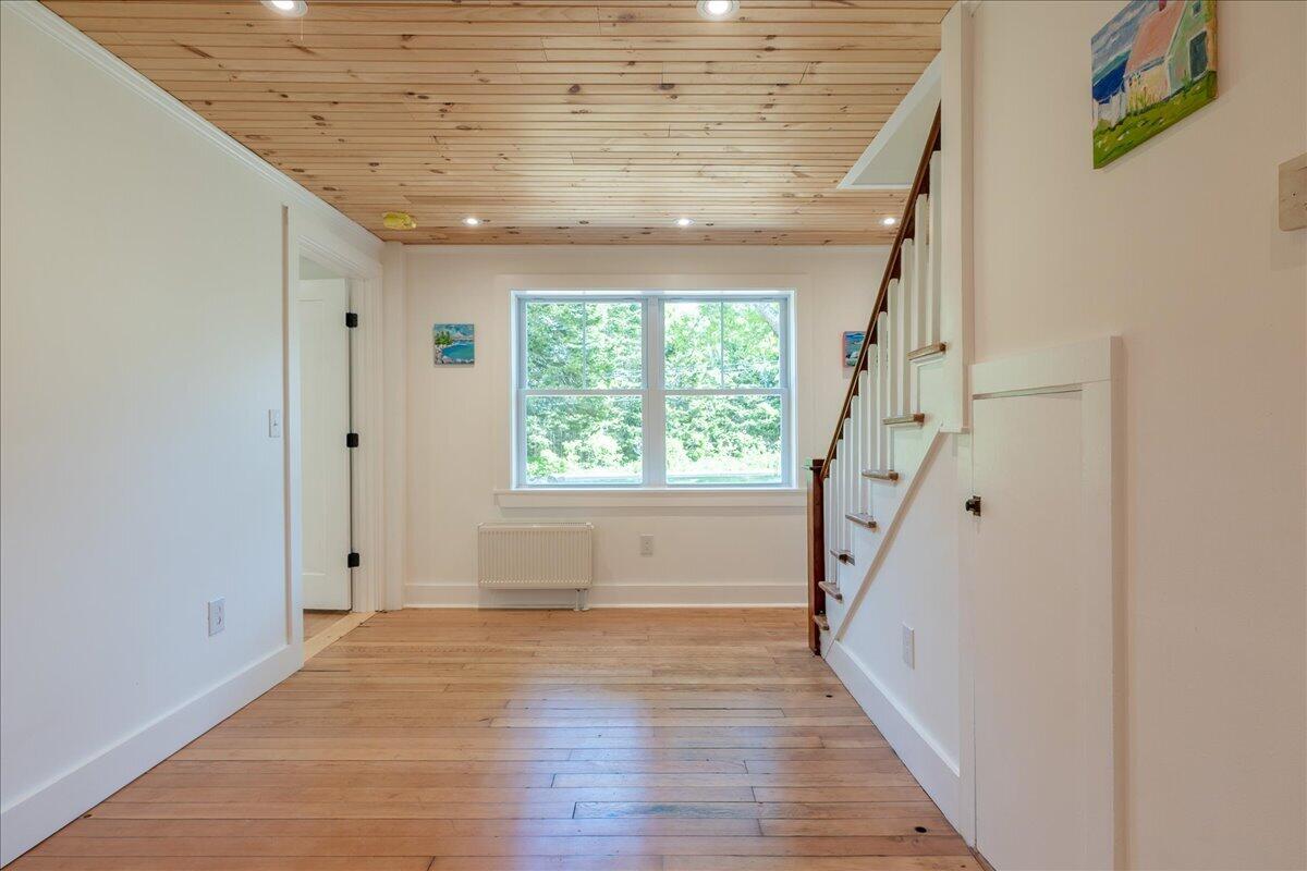 819 Pleasant Point Road
