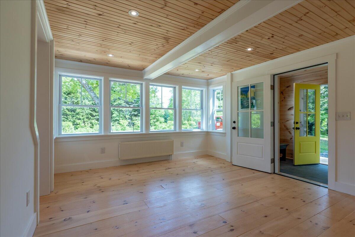 819 Pleasant Point Road