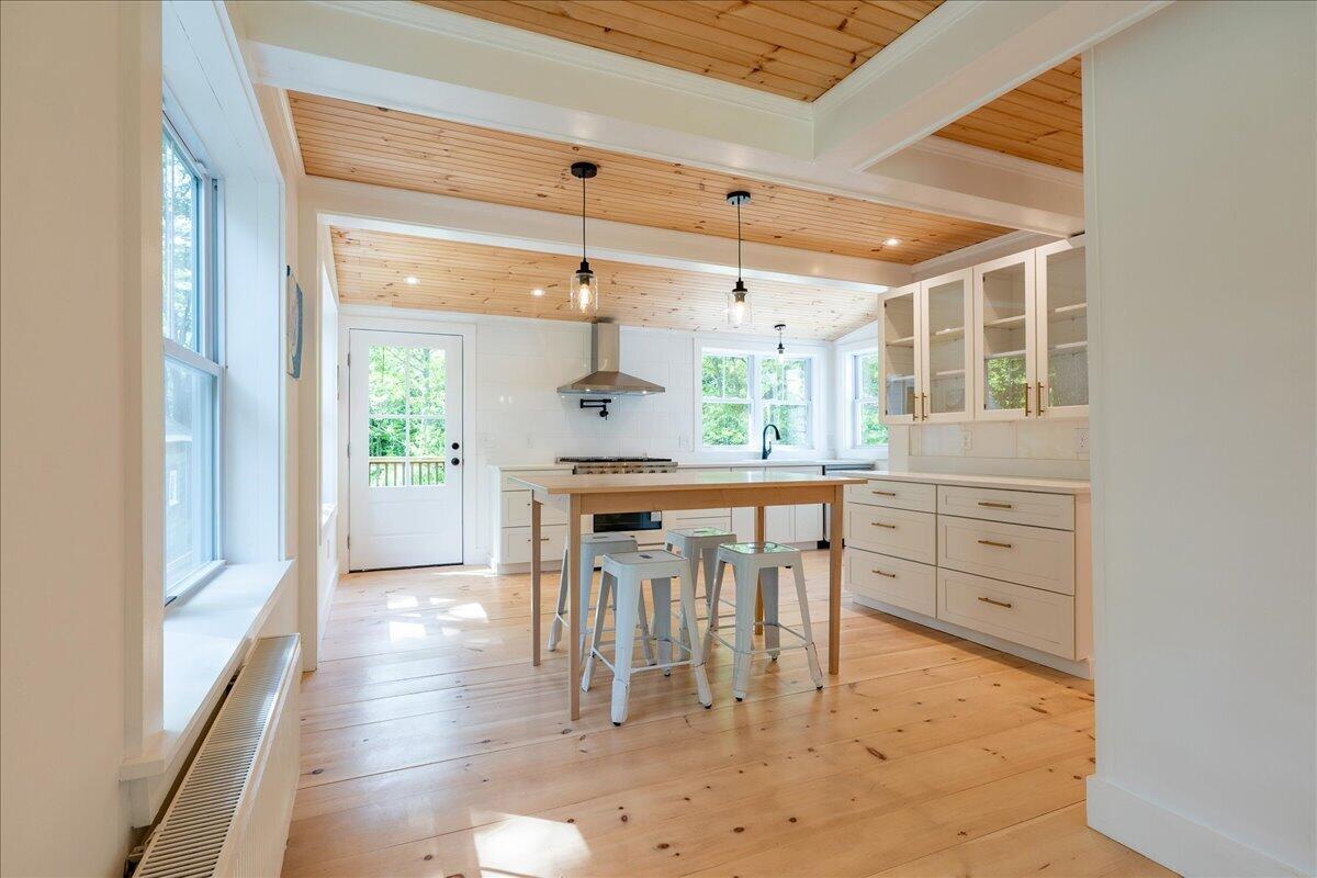 819 Pleasant Point Road