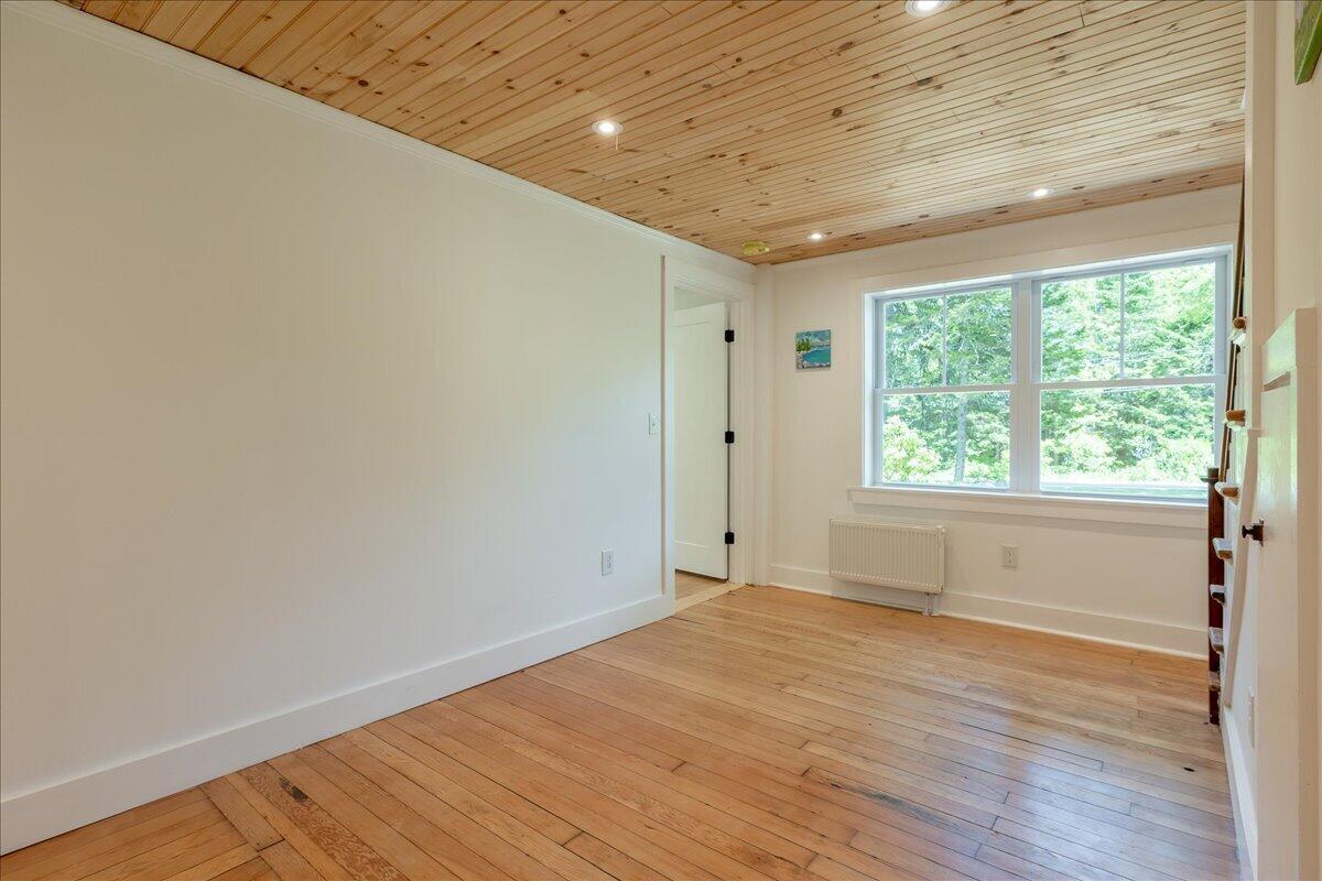 819 Pleasant Point Road