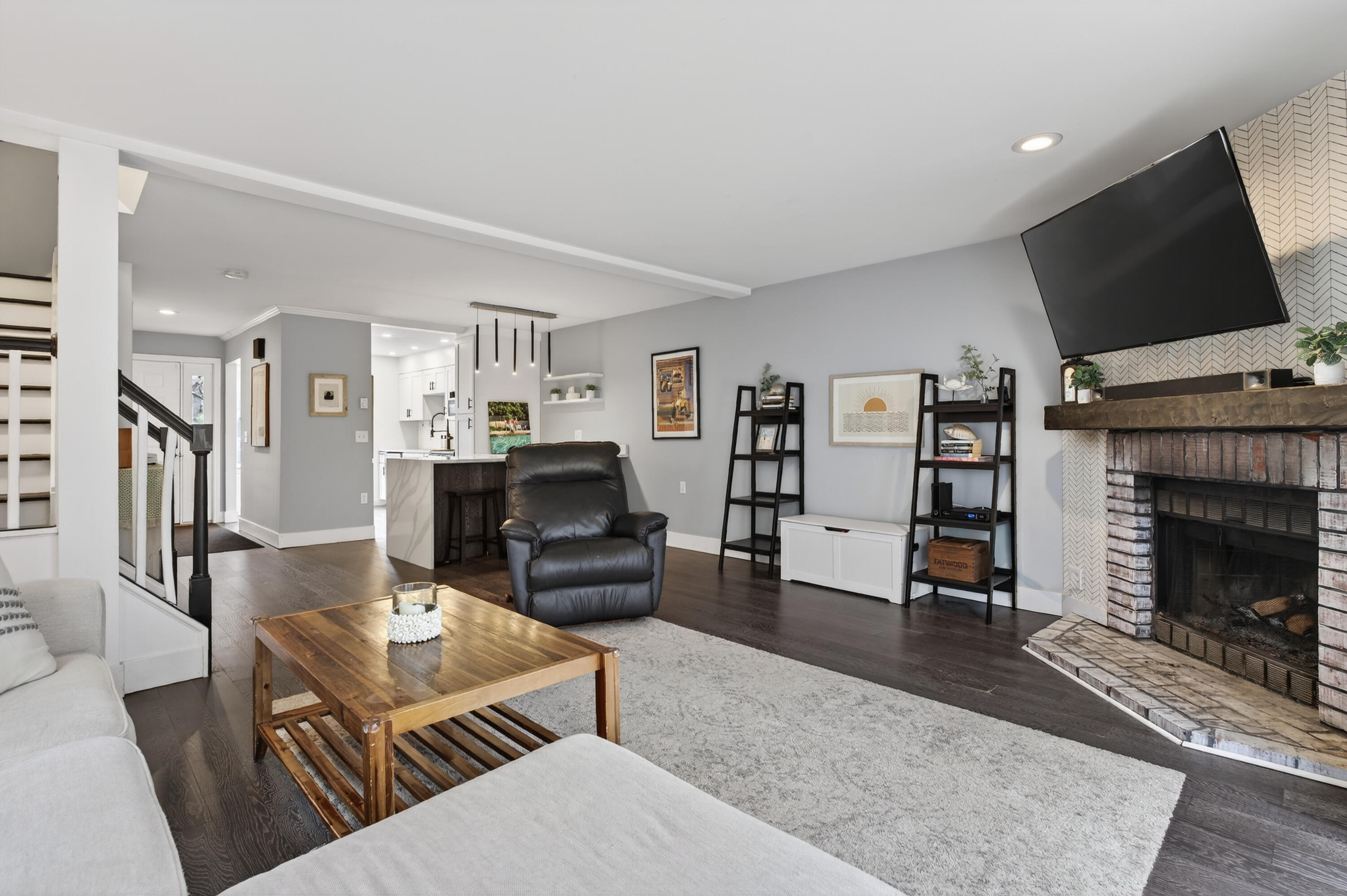 10 Cresfield Terrace 4304