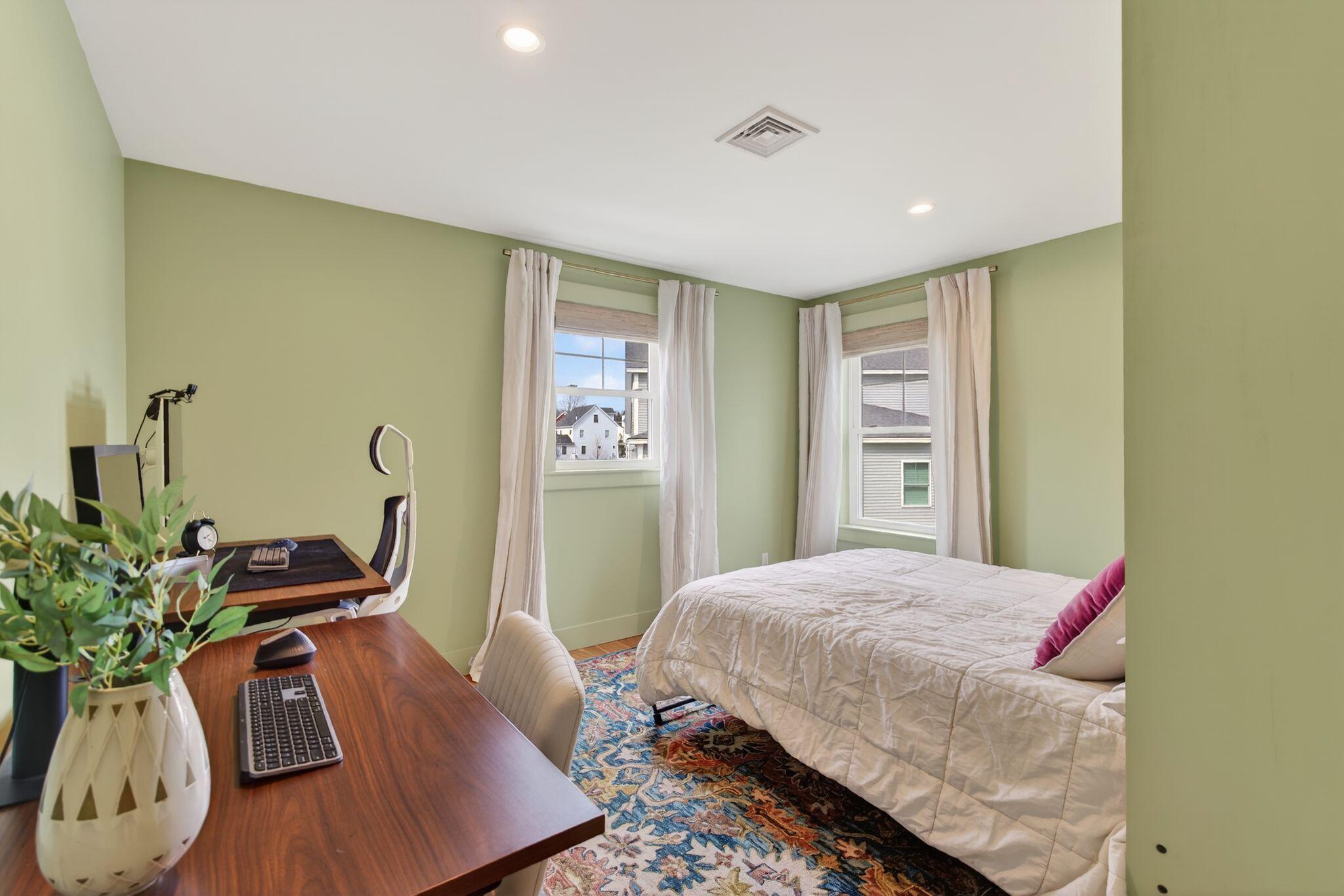 1 Waxwing Lane 45