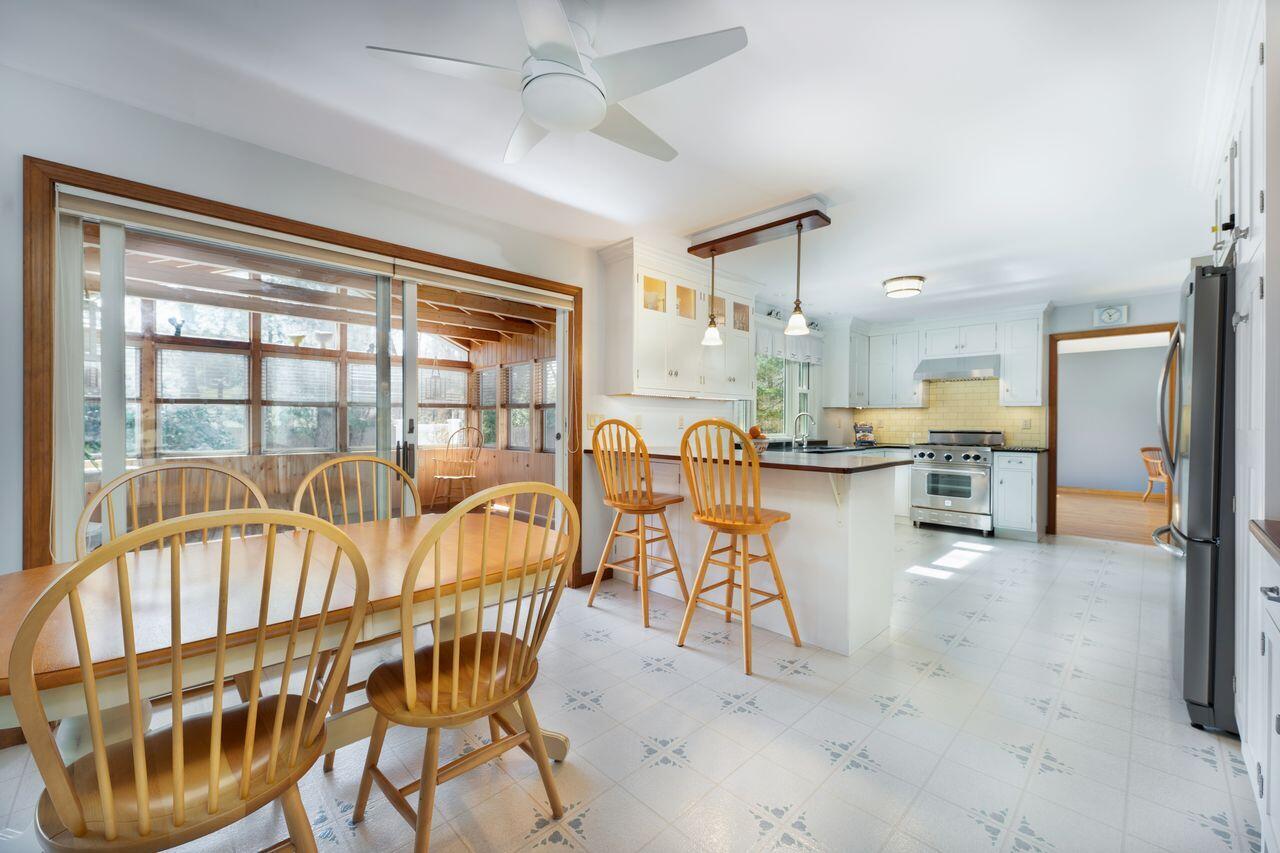 10 Beech Drive
