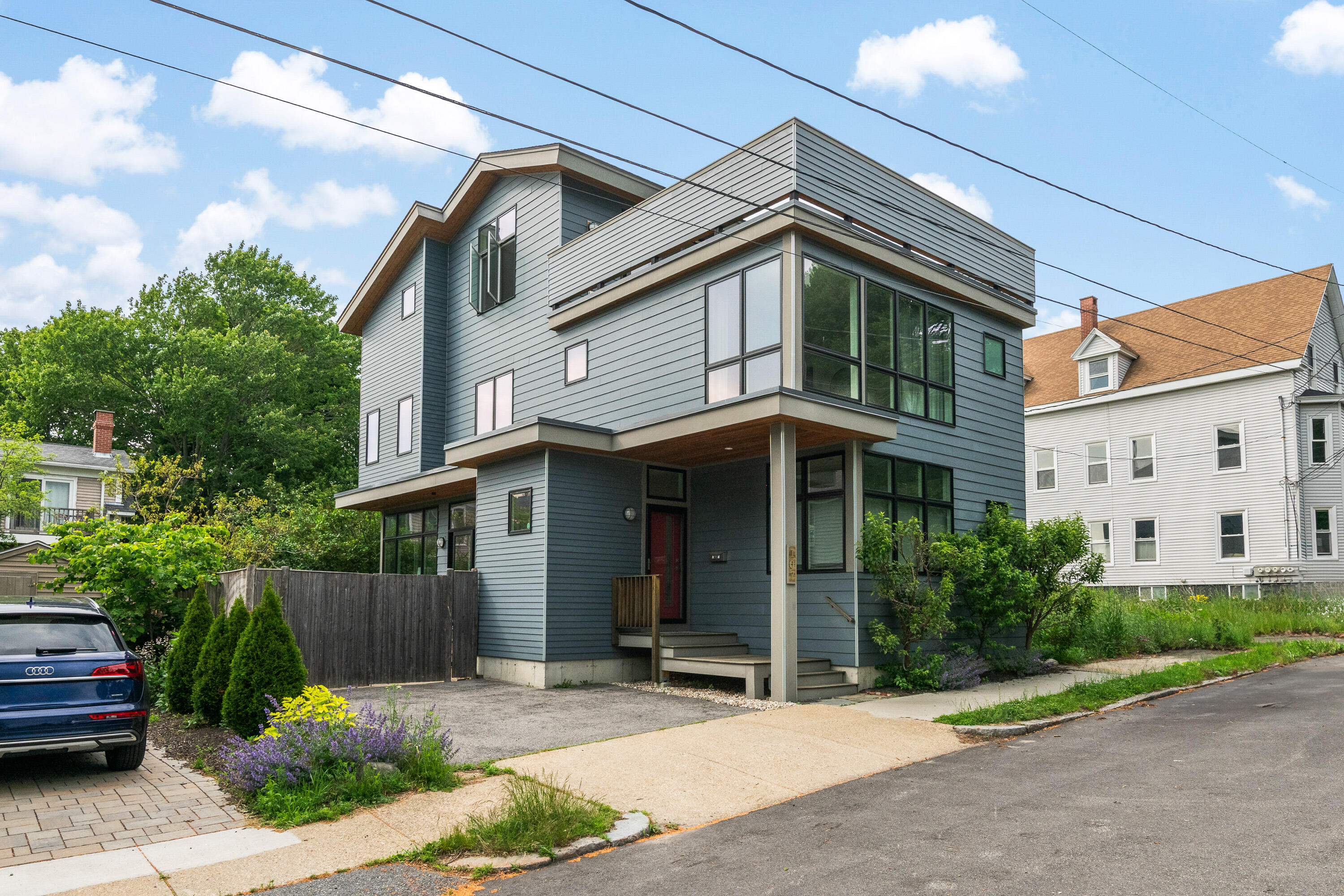 107 Monument Street