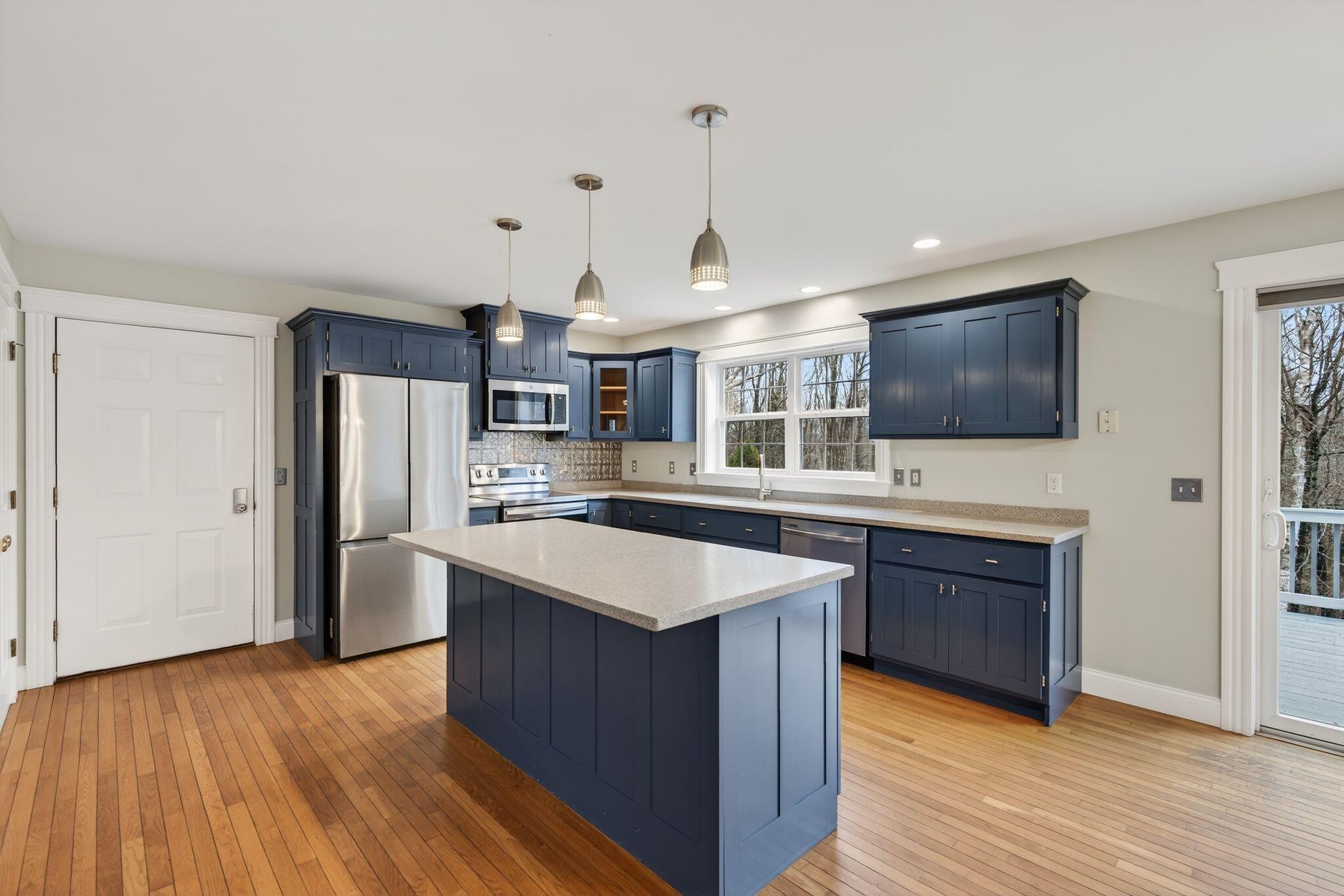 64 Moody Road