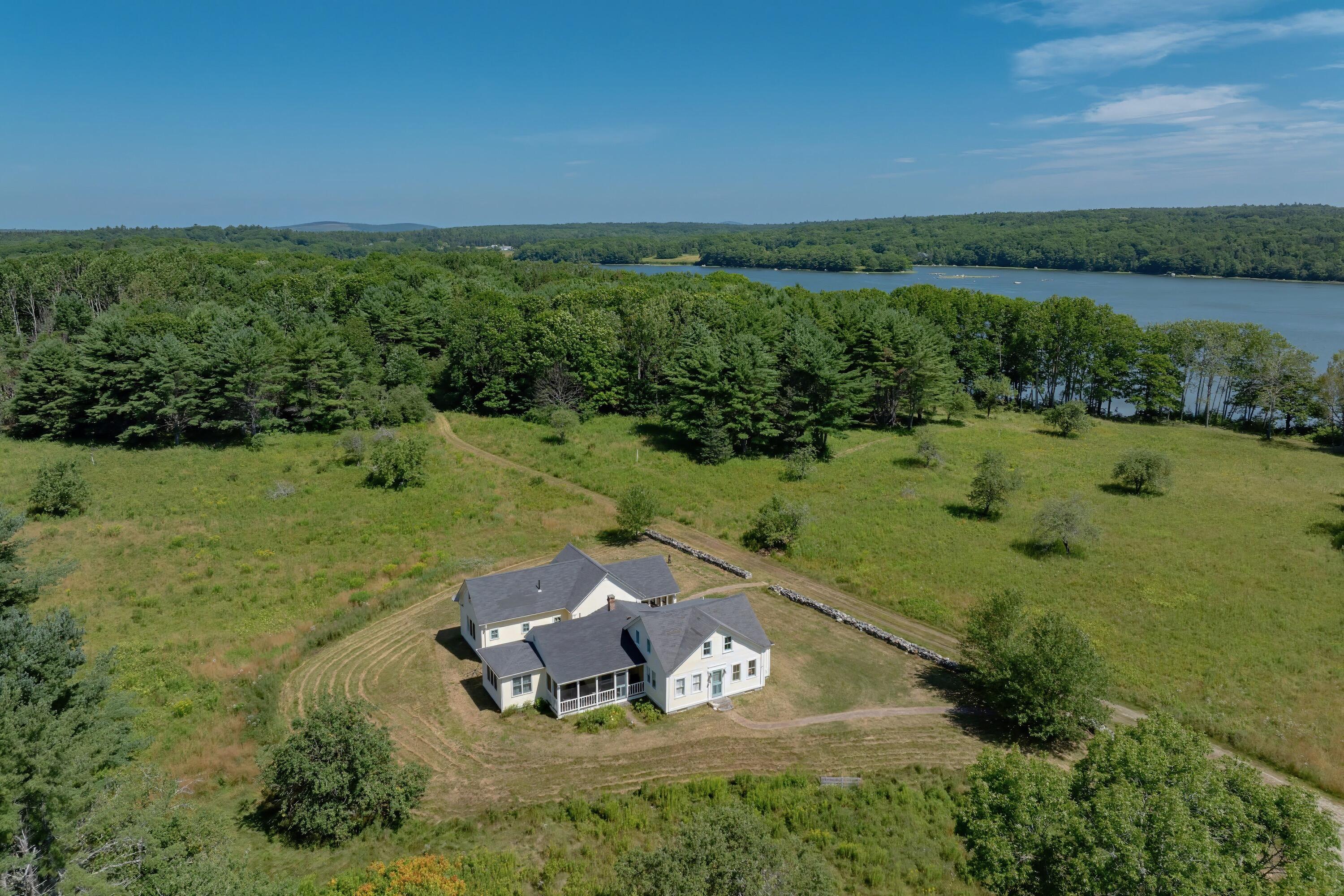 120 Youngs Point Road
