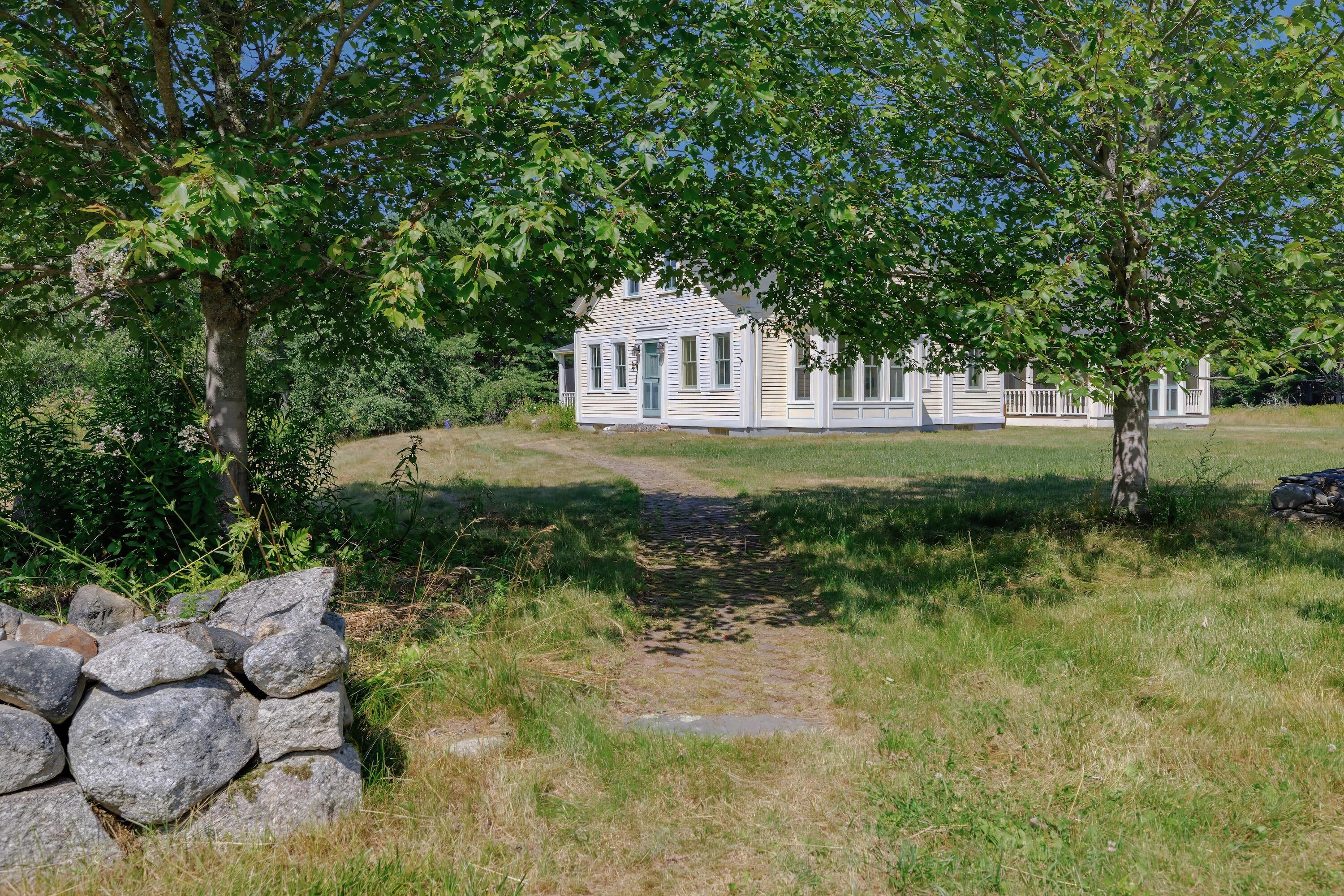 120 Youngs Point Road