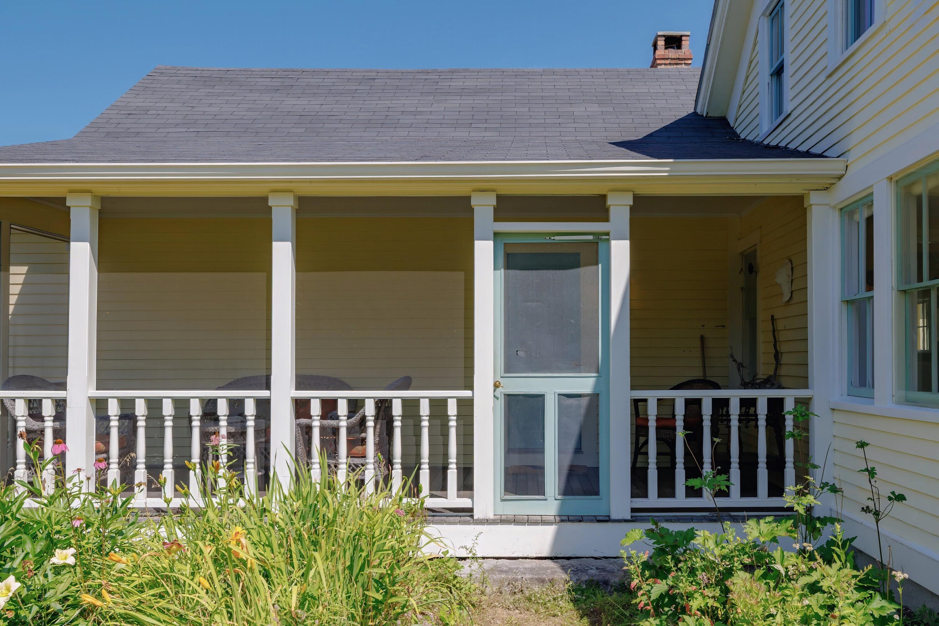120 Youngs Point Road