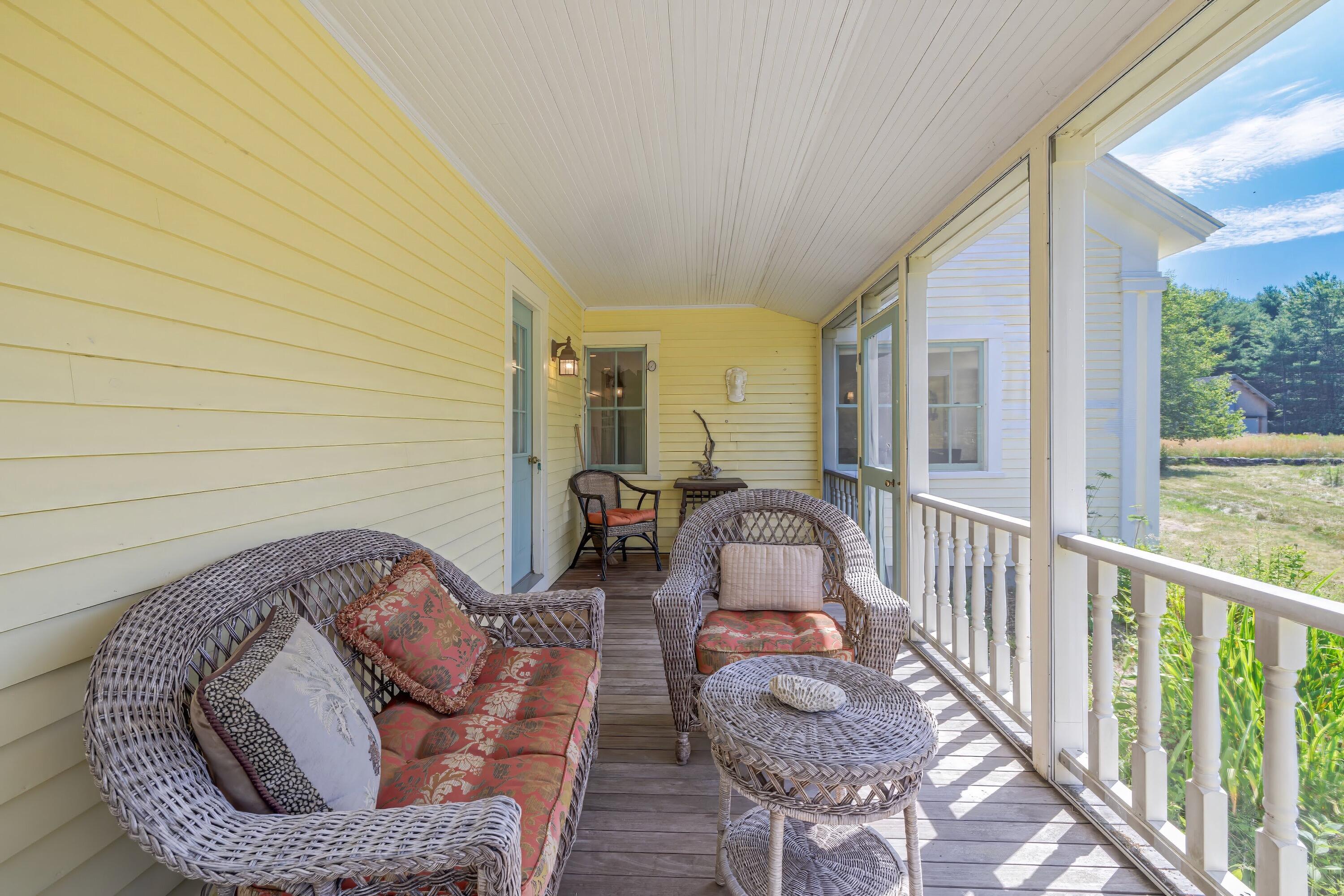 120 Youngs Point Road