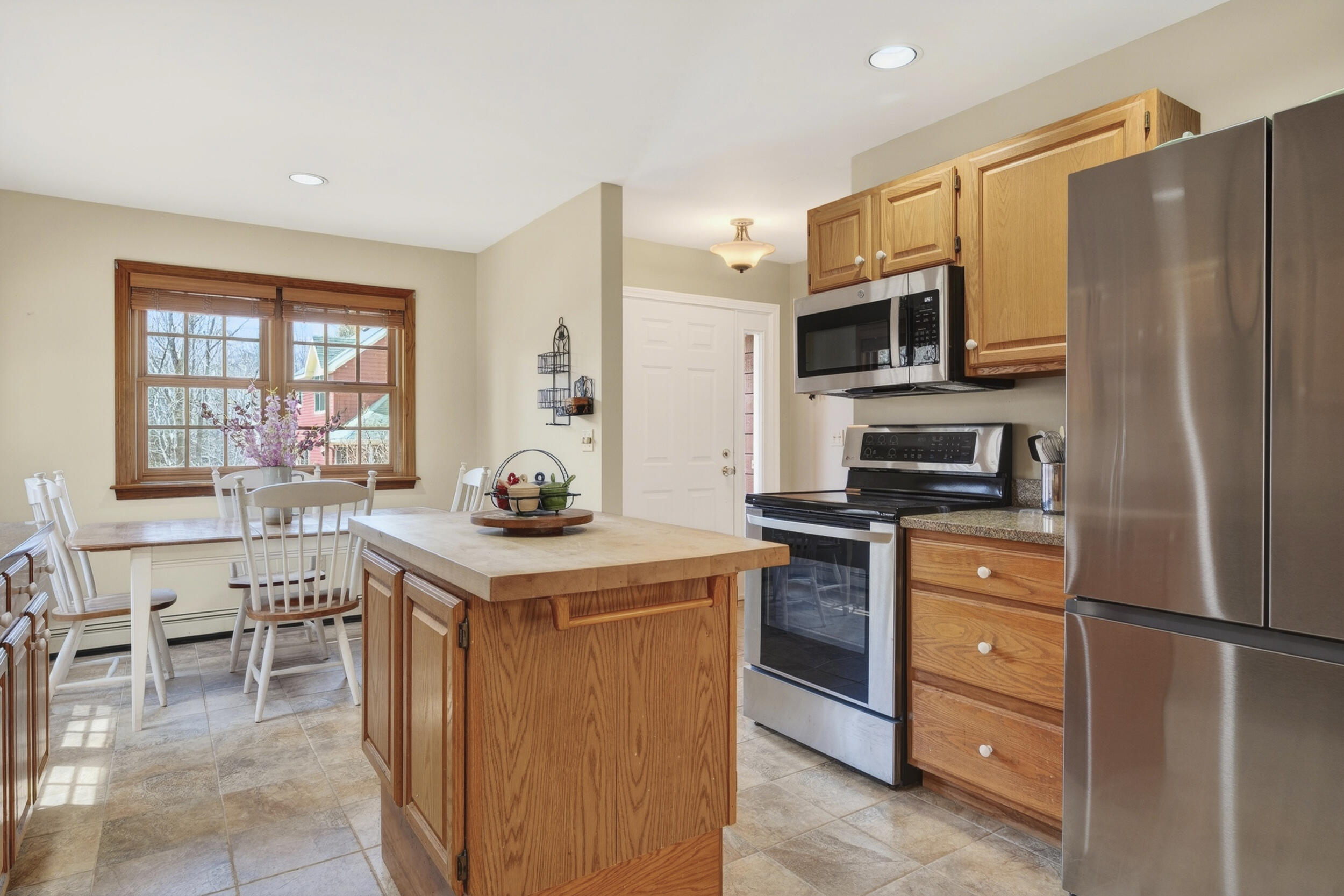 6 Excalibur Court 37