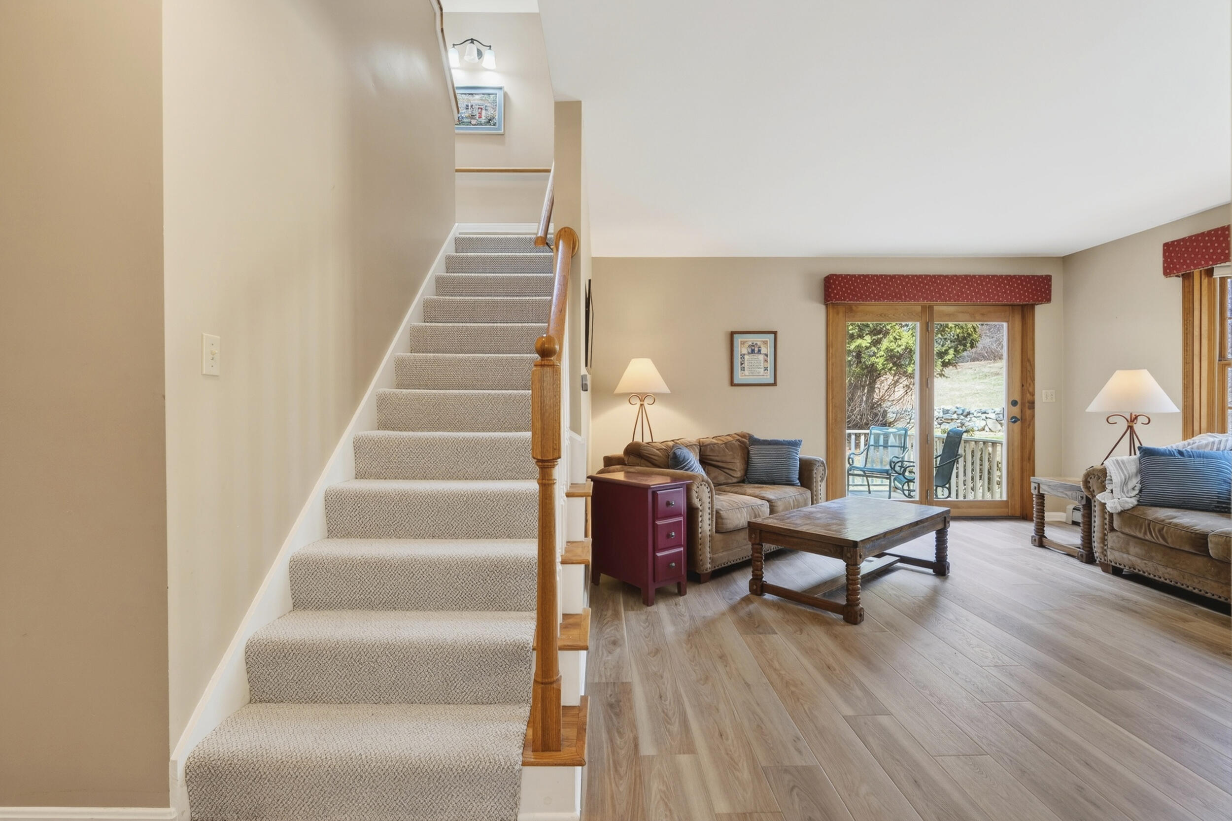 6 Excalibur Court 37