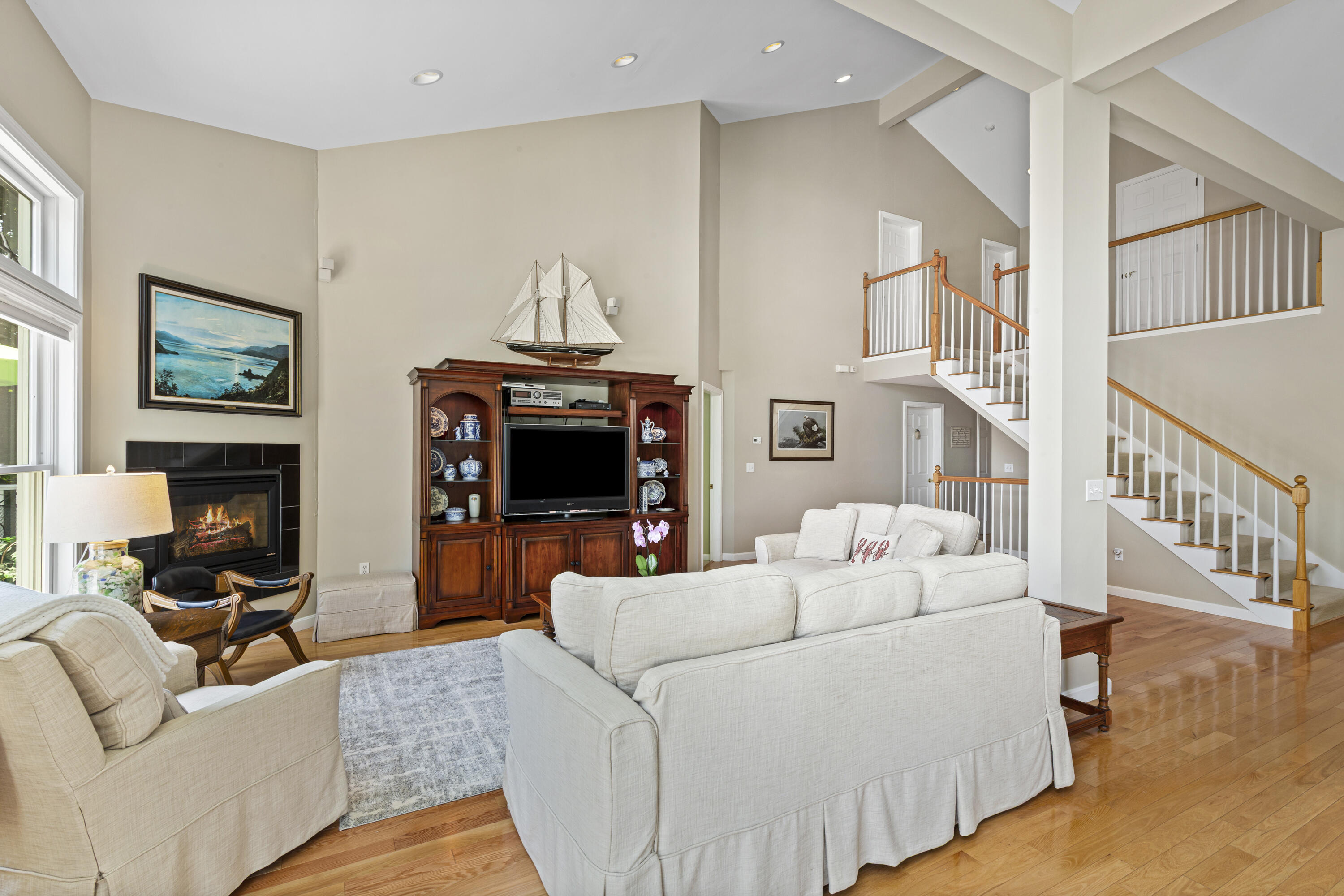 155 Bayside Drive