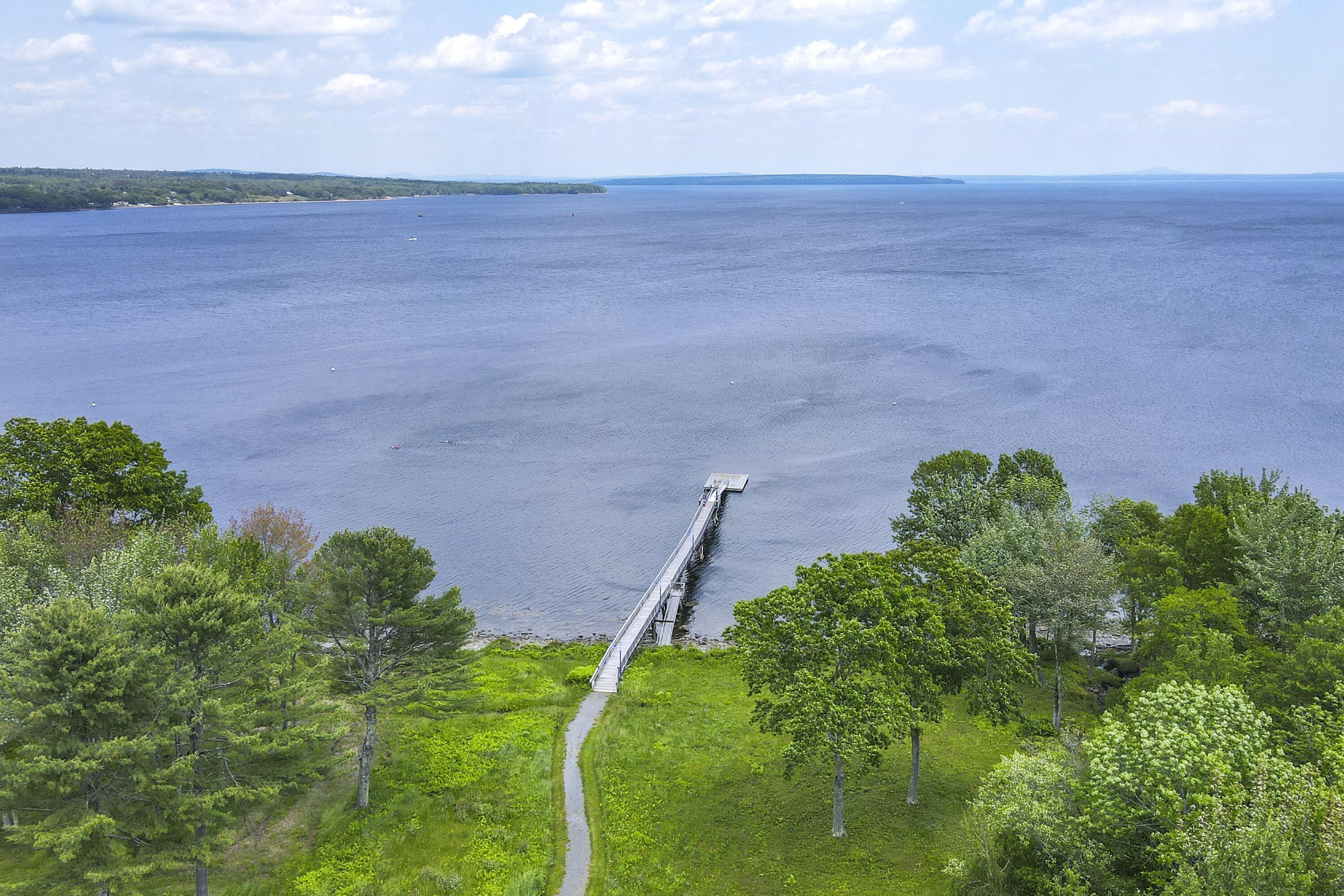 155 Bayside Drive