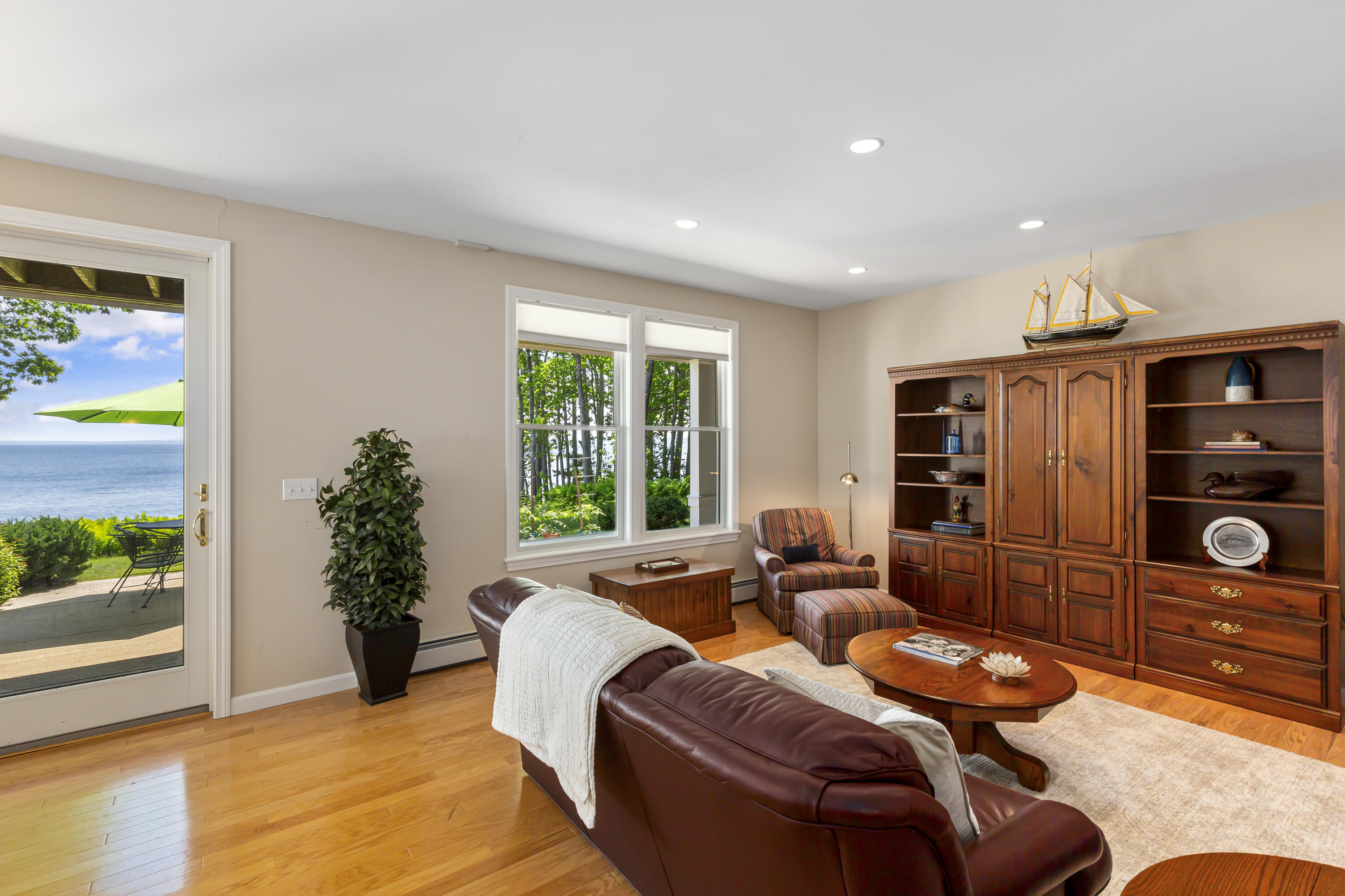 155 Bayside Drive