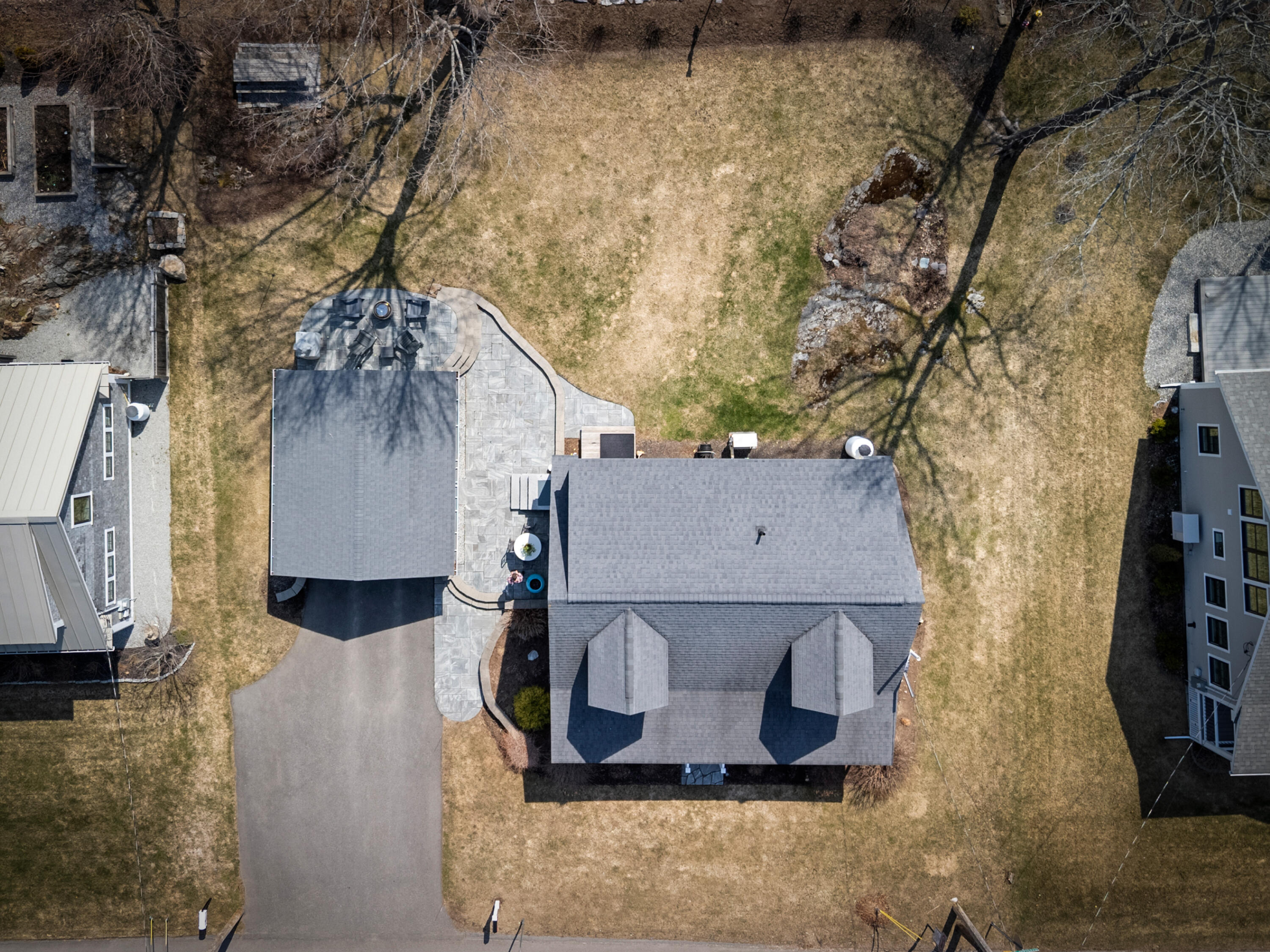 81 Crescent Street