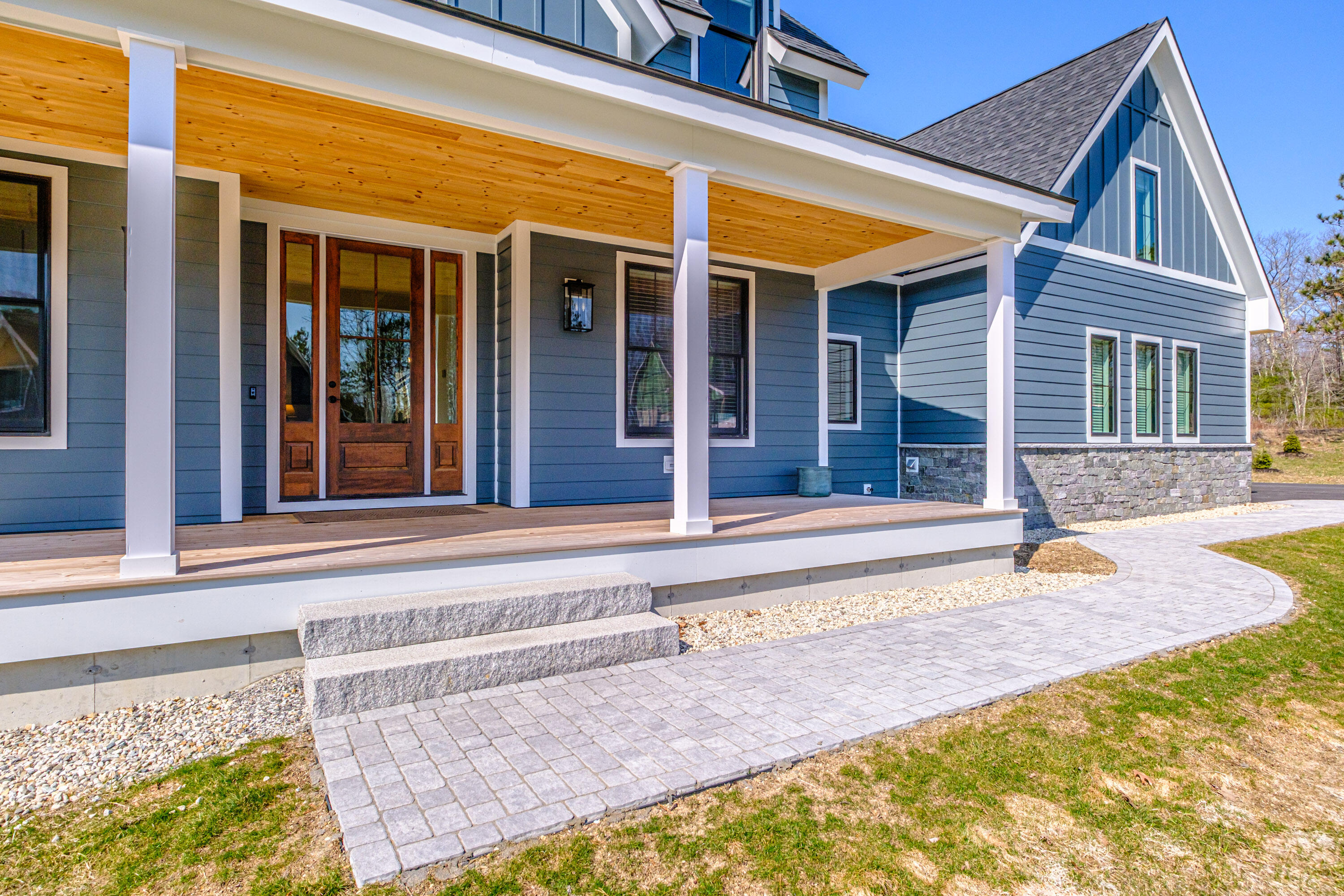 12 Winnwood Farm Way
