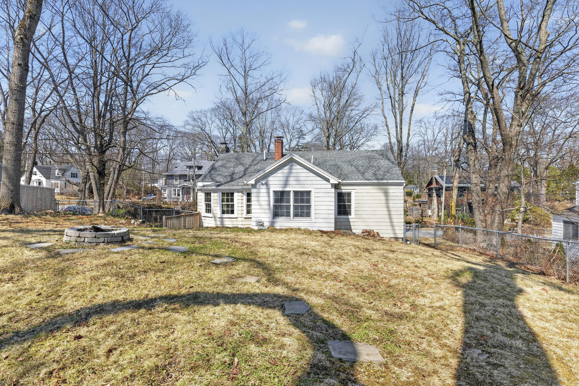 60 Oakhurst Road