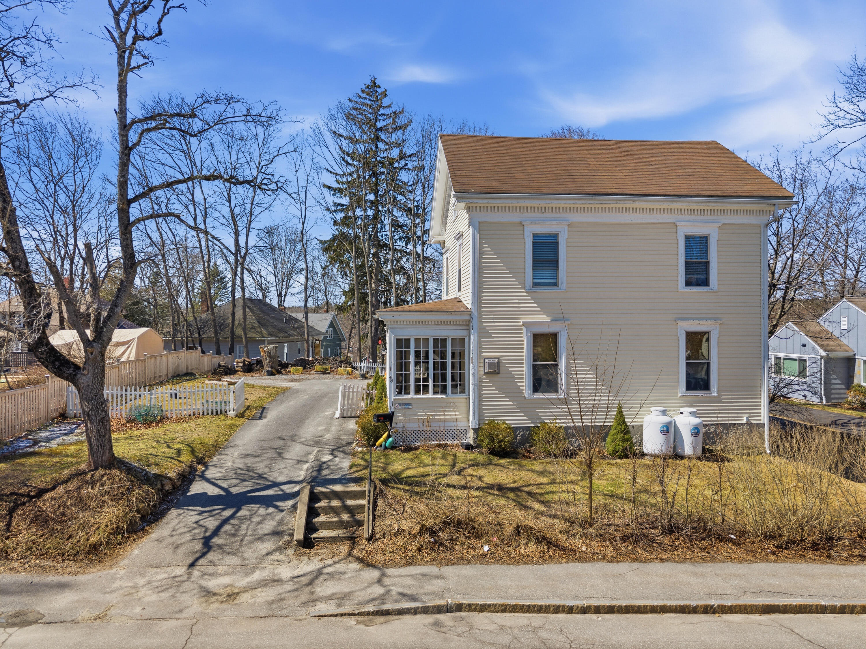 48 Lincoln Street