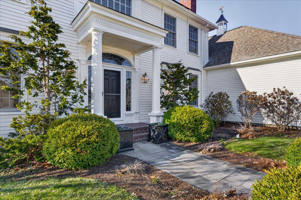 22 Royall Point Road