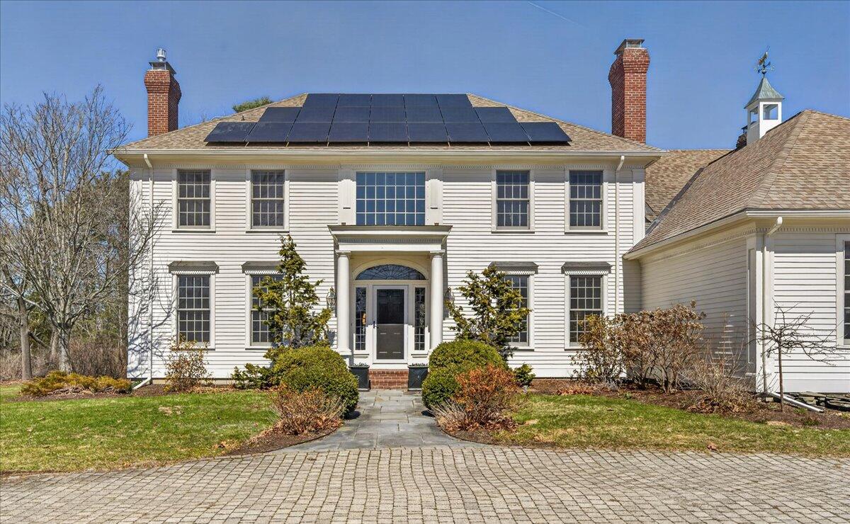 22 Royall Point Road