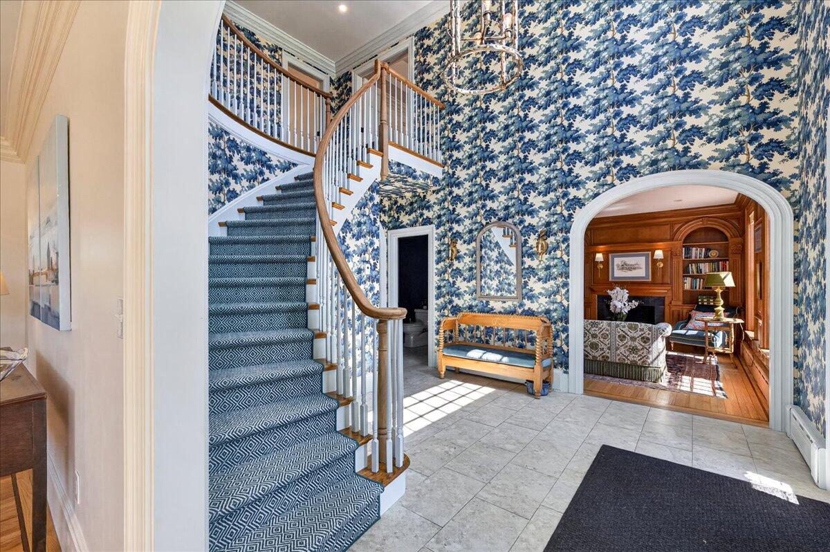 22 Royall Point Road