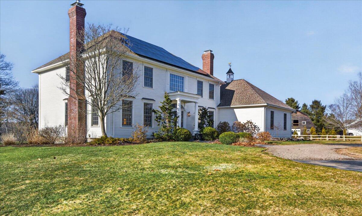 22 Royall Point Road