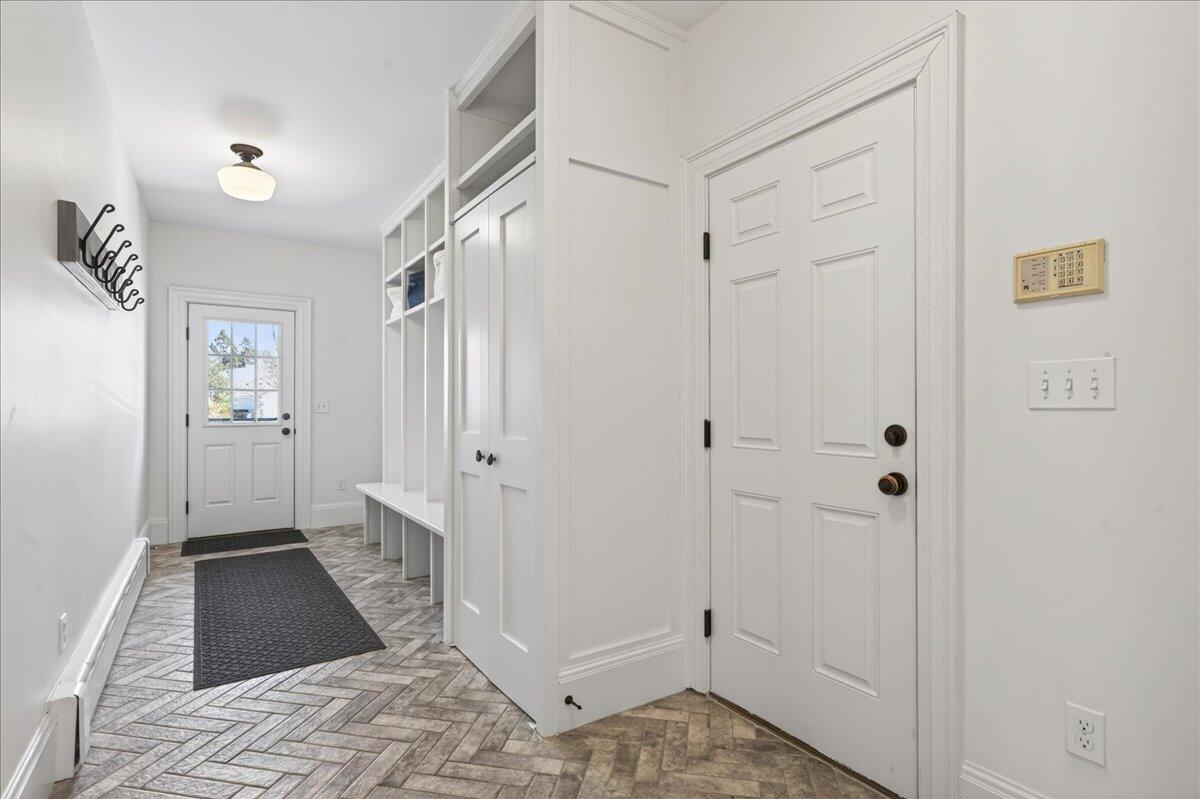 22 Royall Point Road