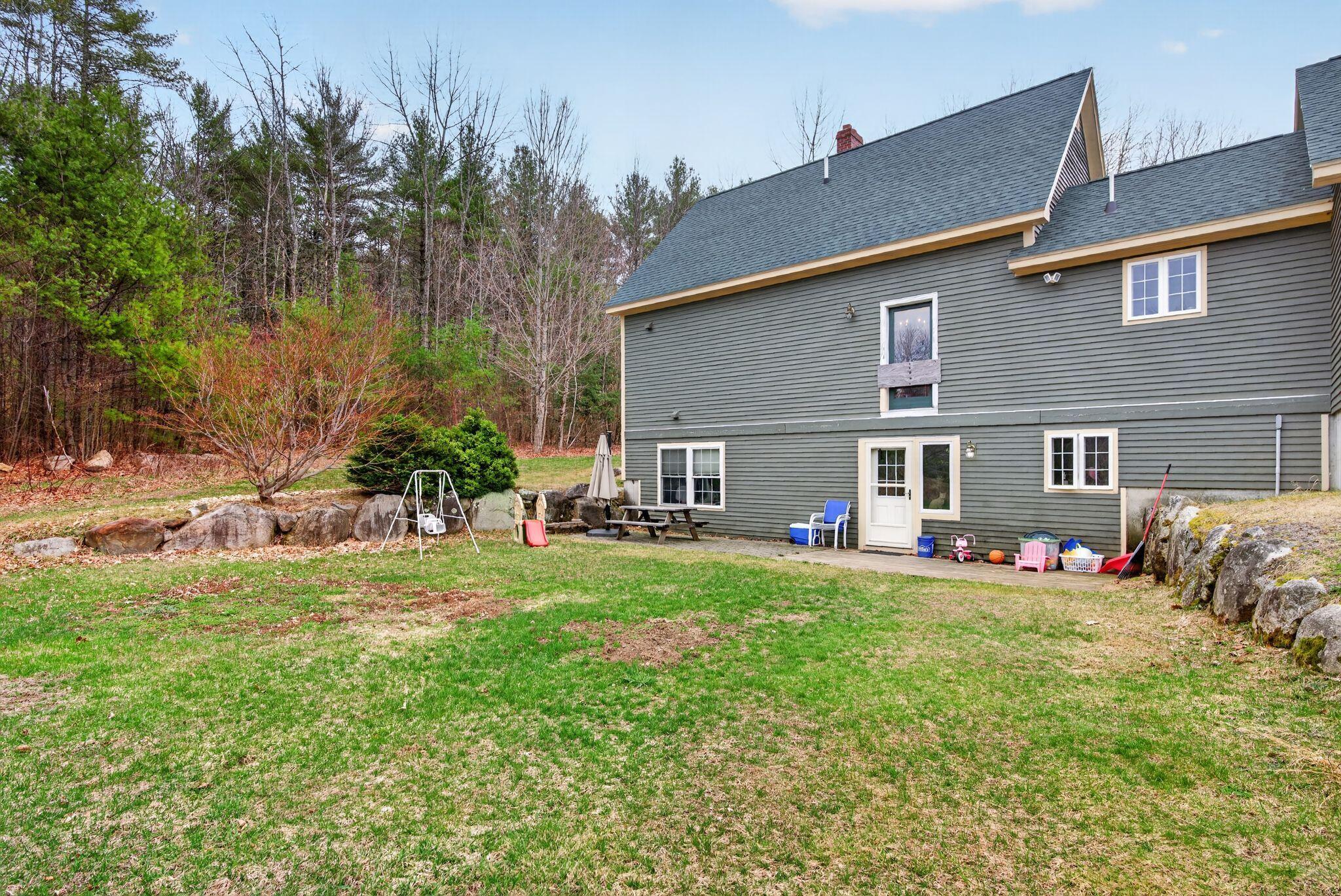 8 Colina Drive