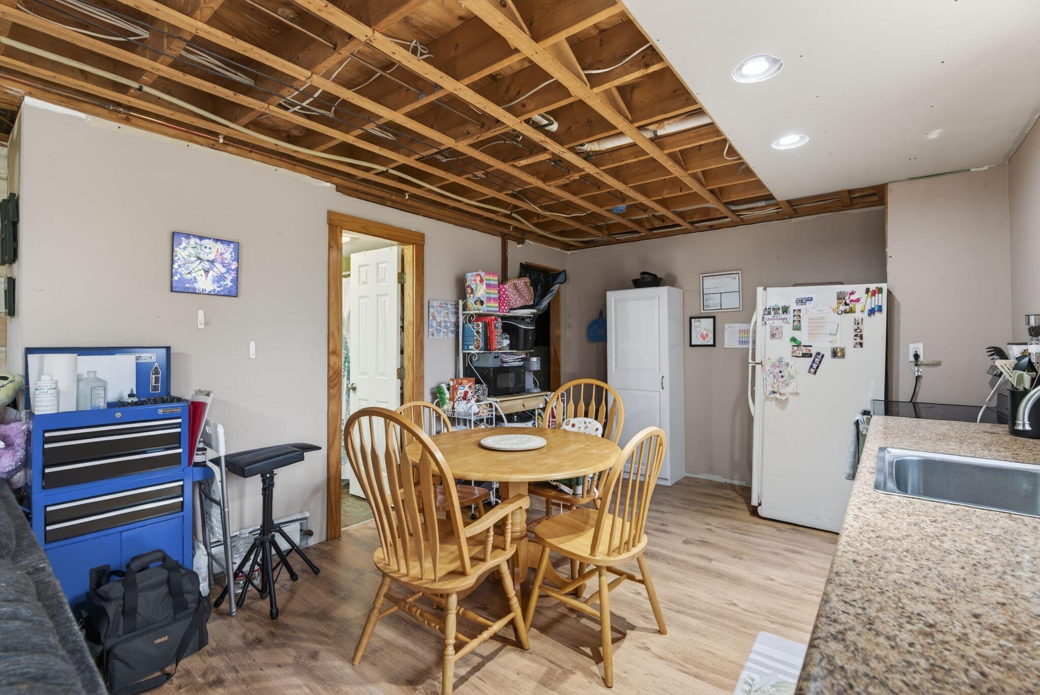 8 Colina Drive