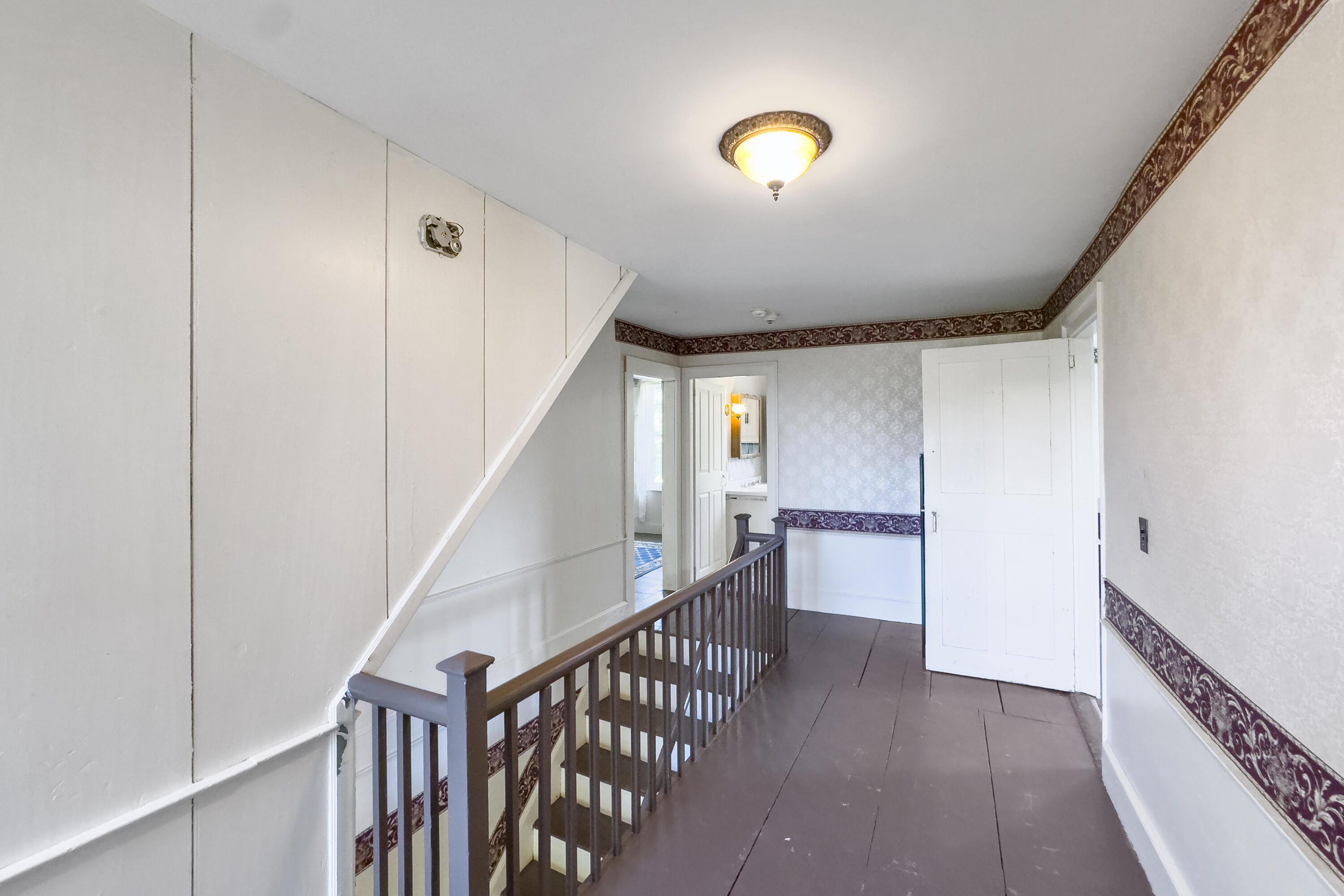 627 Western Road