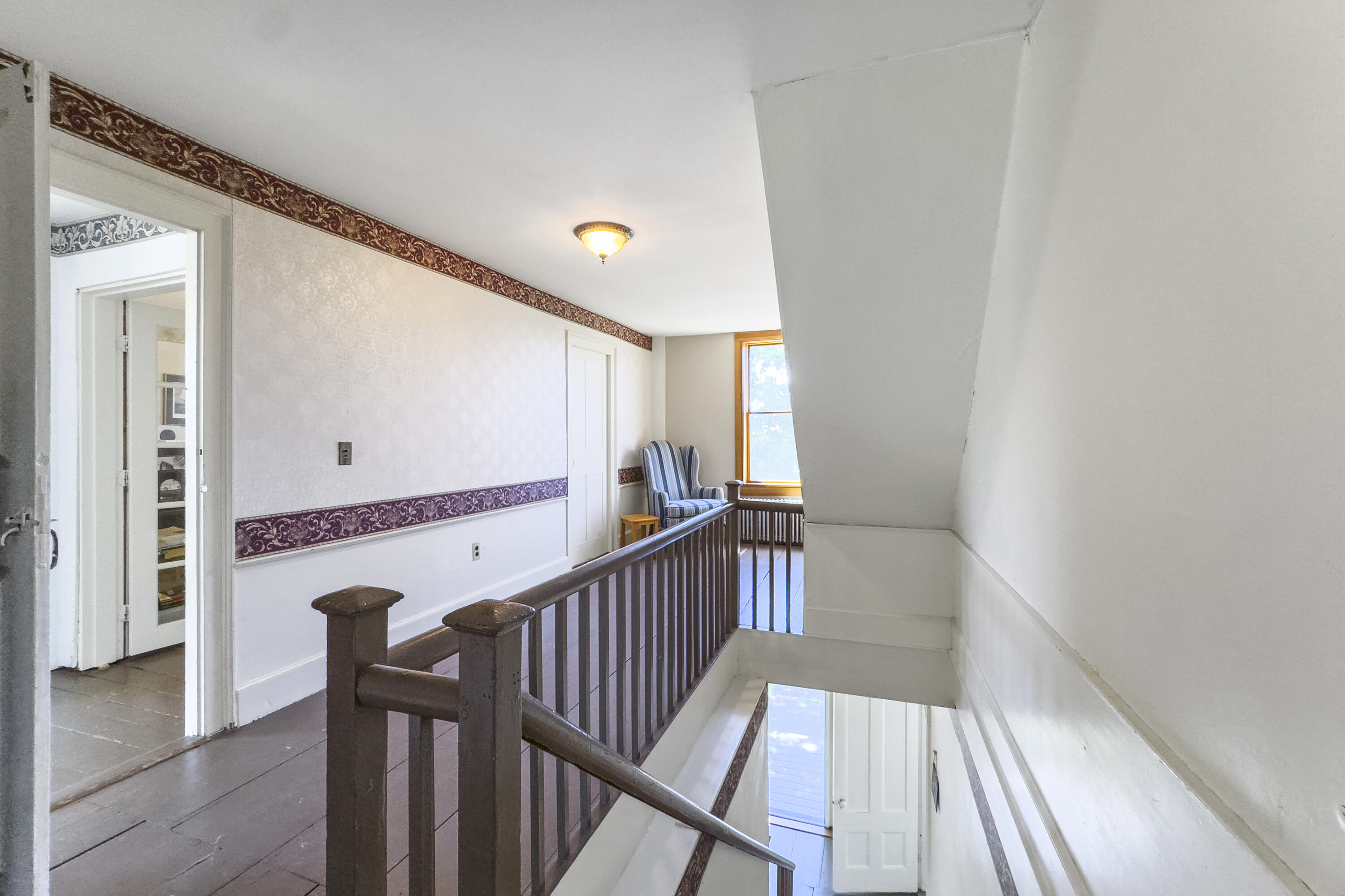 627 Western Road