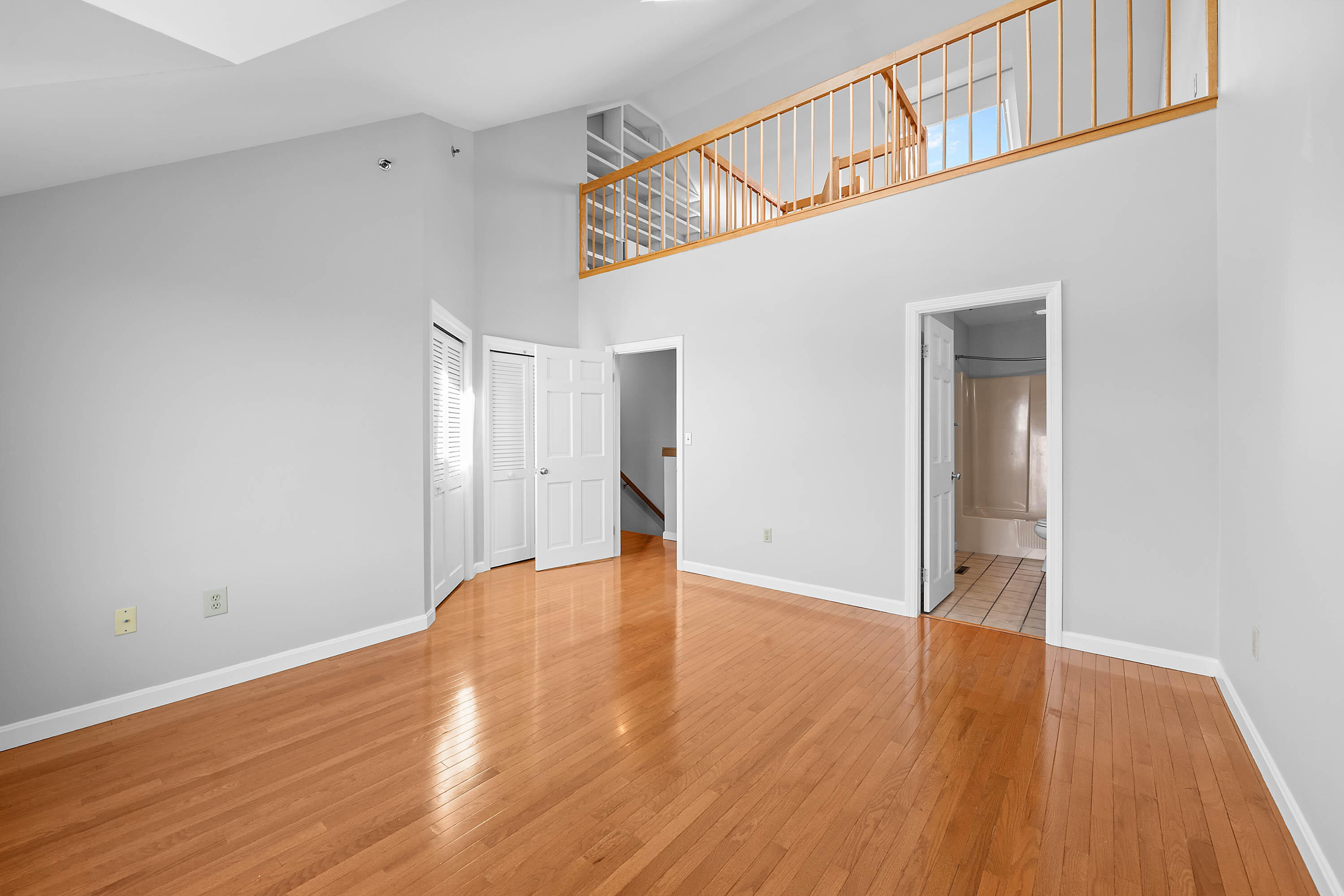 603 Chandler's Wharf 603
