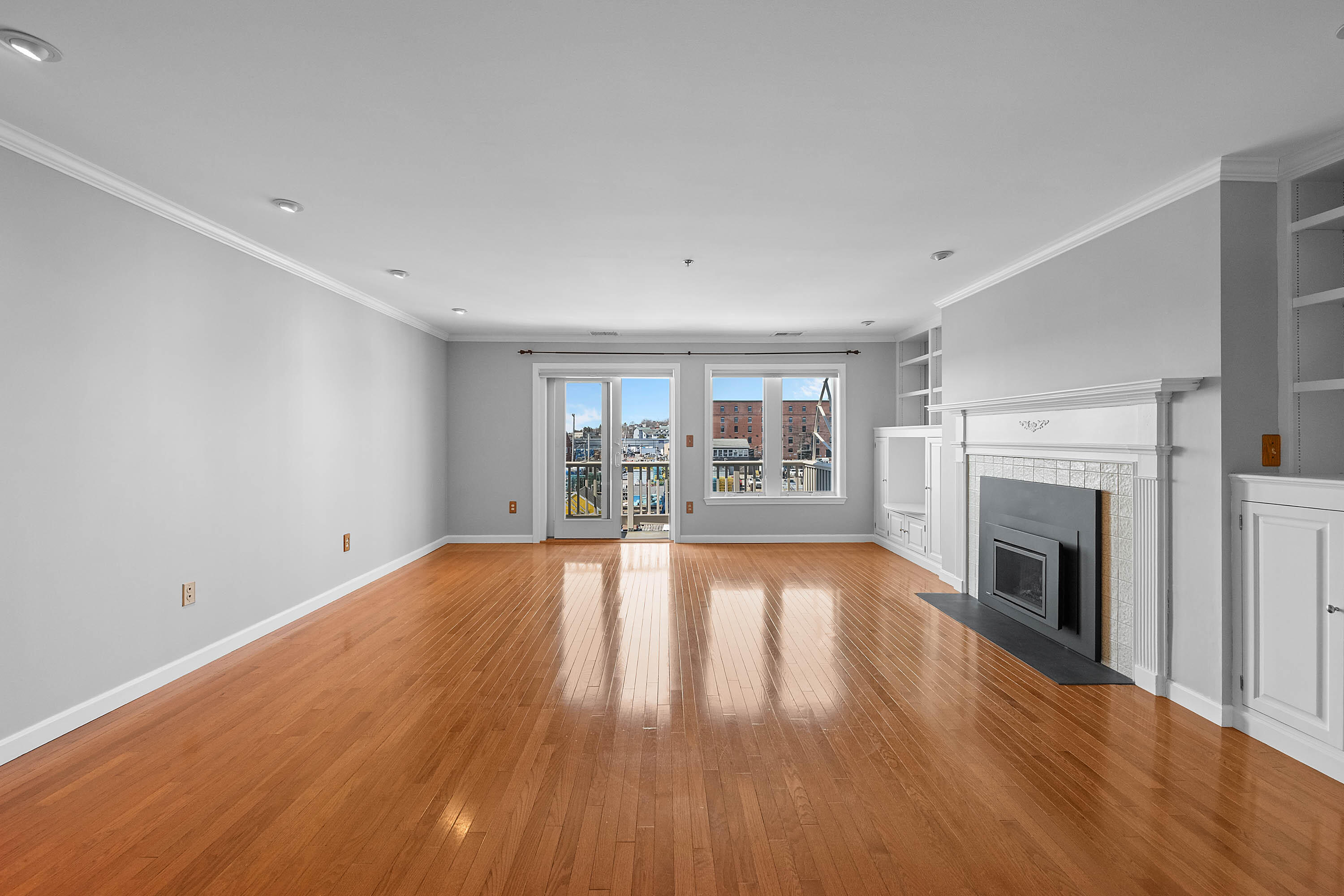 603 Chandler's Wharf 603