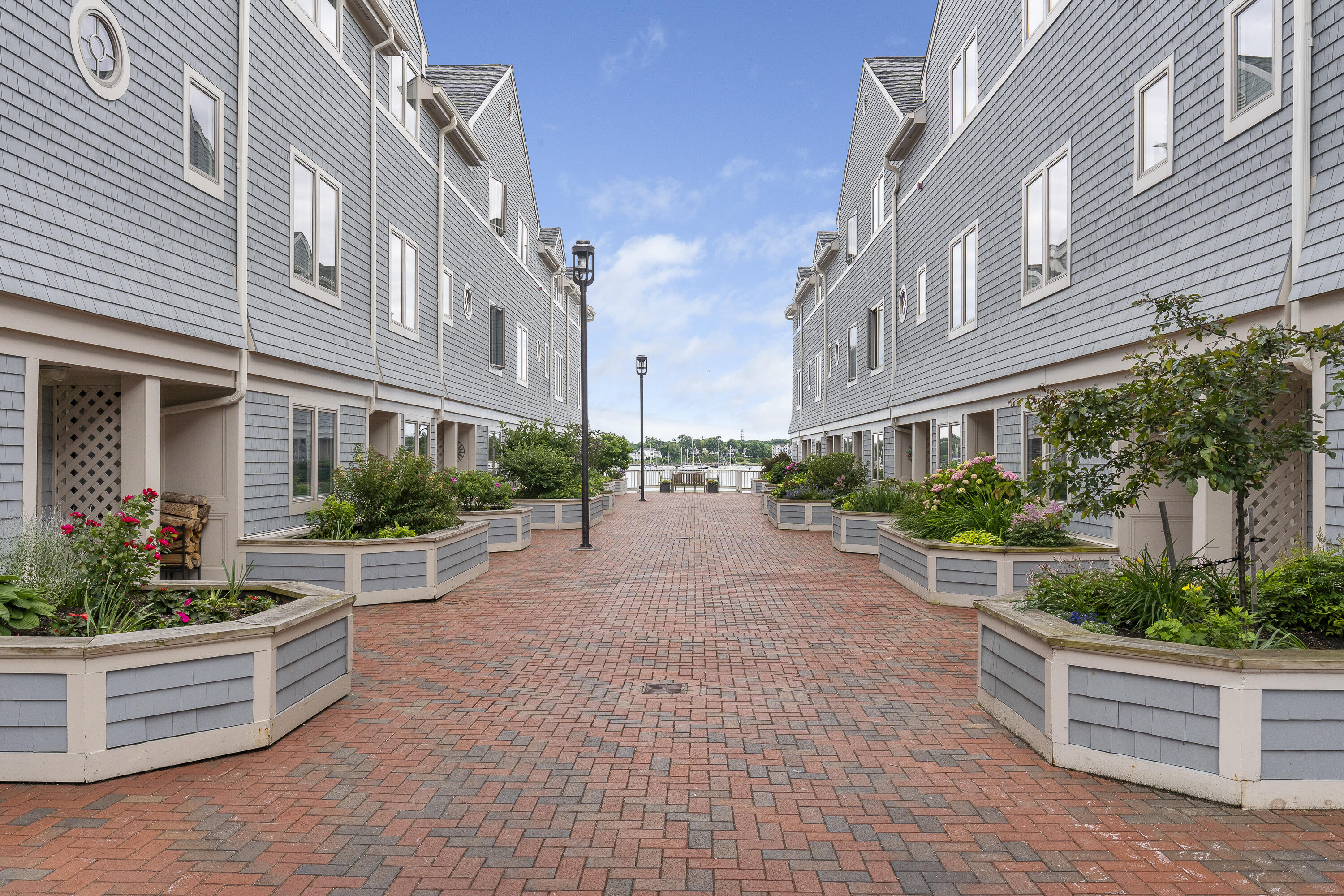 603 Chandler's Wharf 603