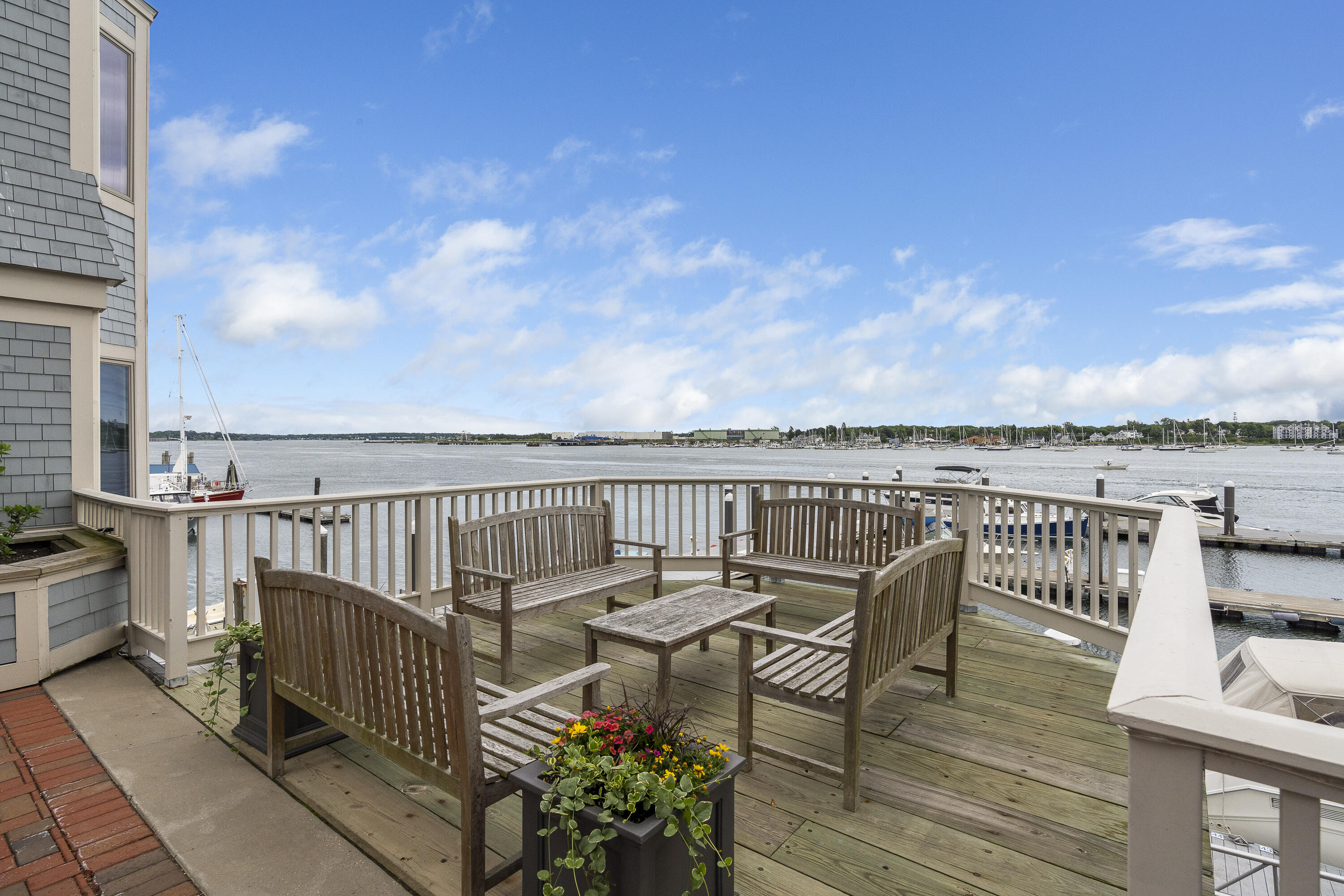 603 Chandler's Wharf 603