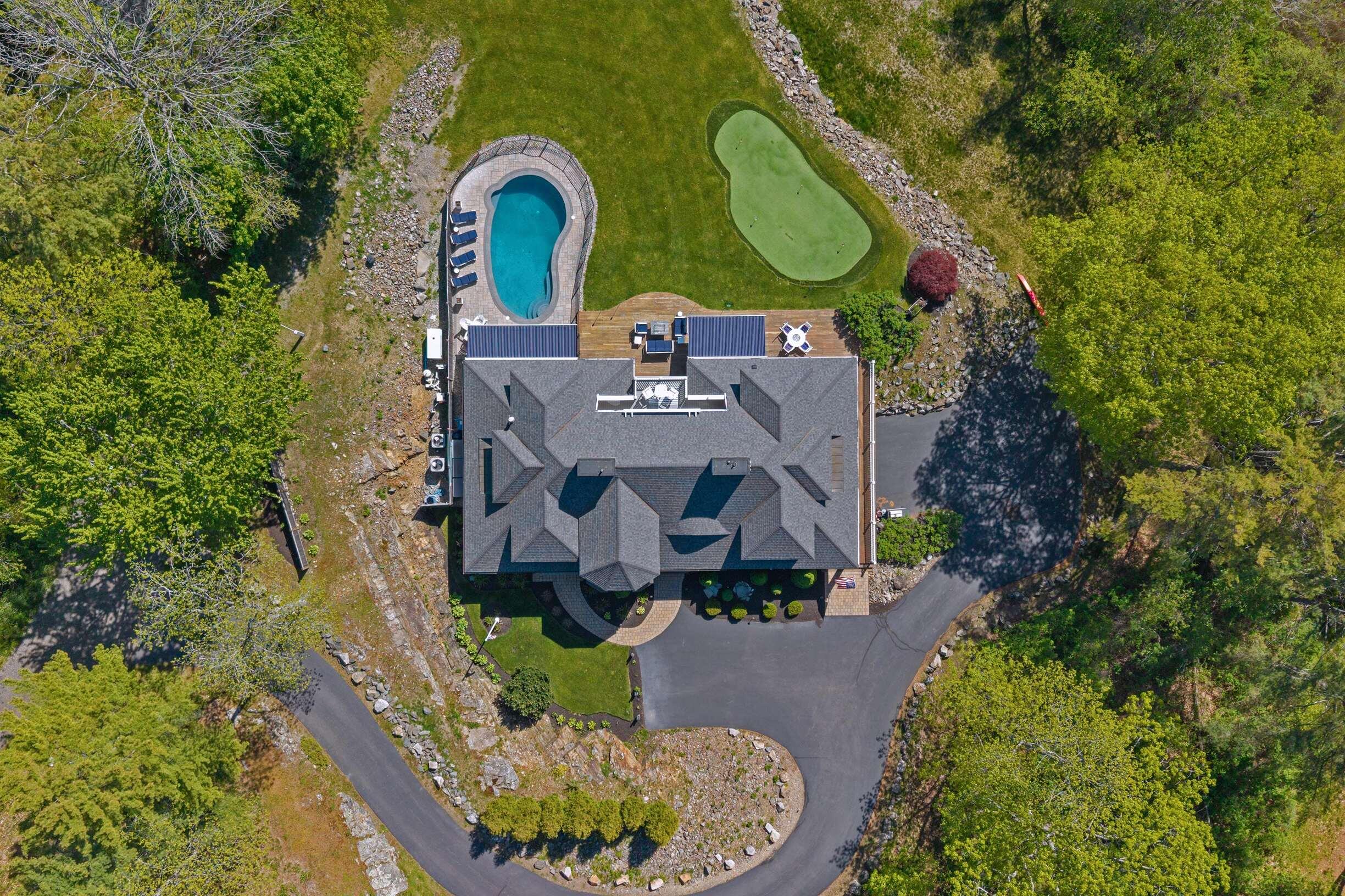 1 Cove Road