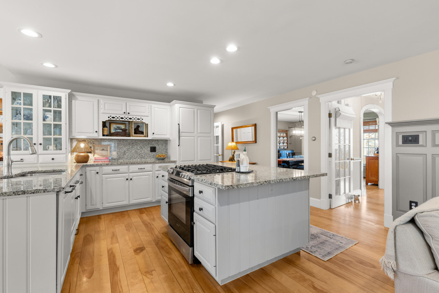 8 Old Seabury Road