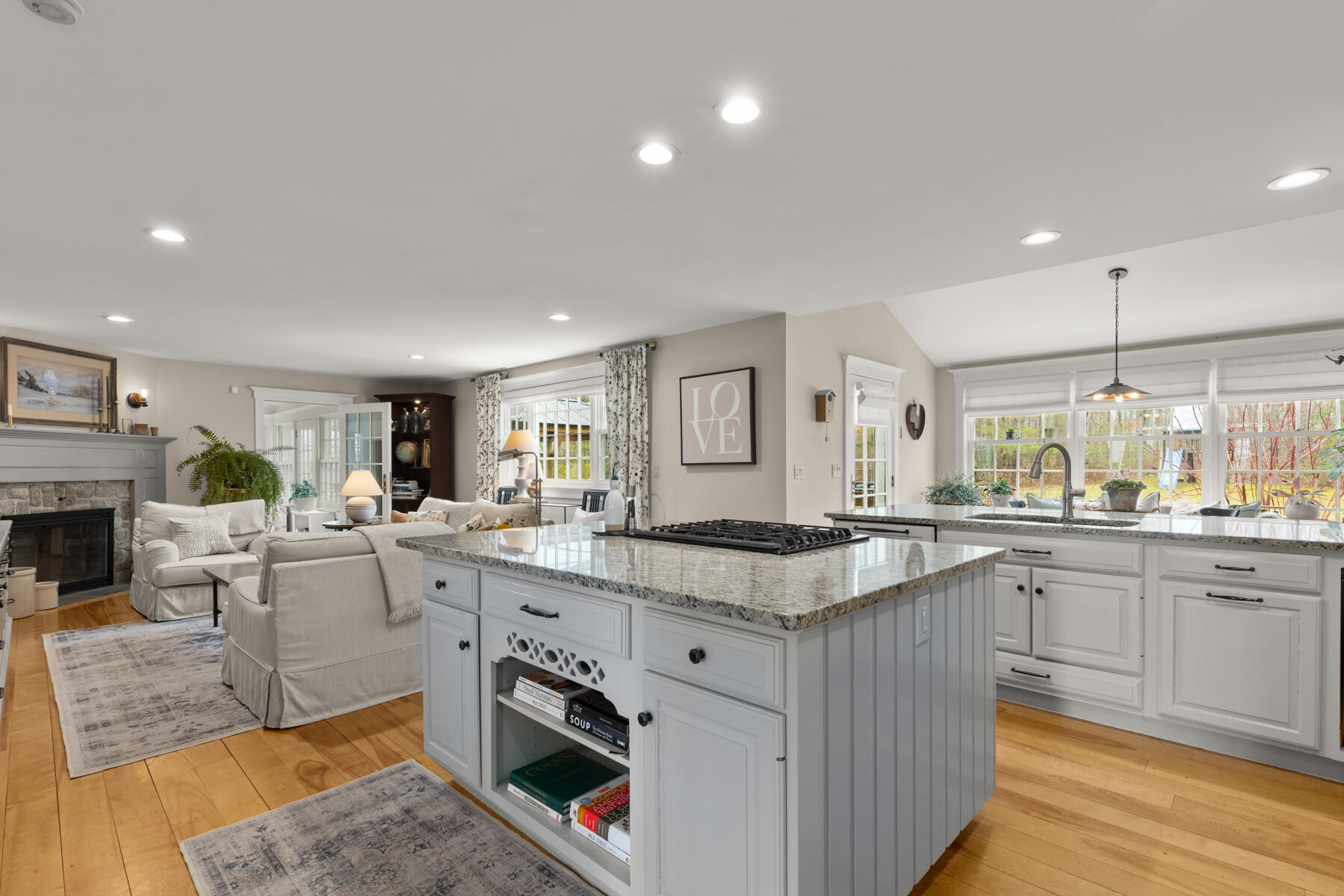 8 Old Seabury Road