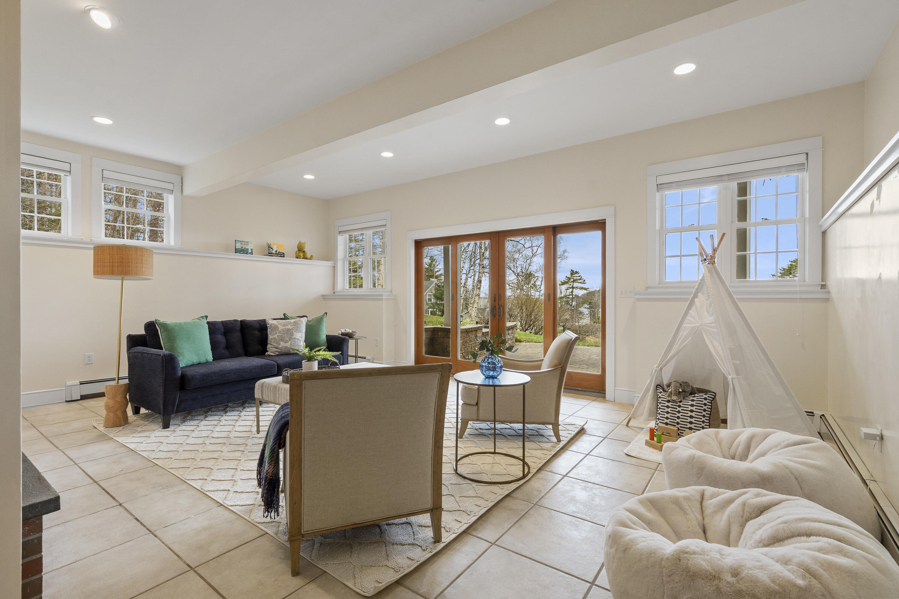 5 Crow's Nest Drive