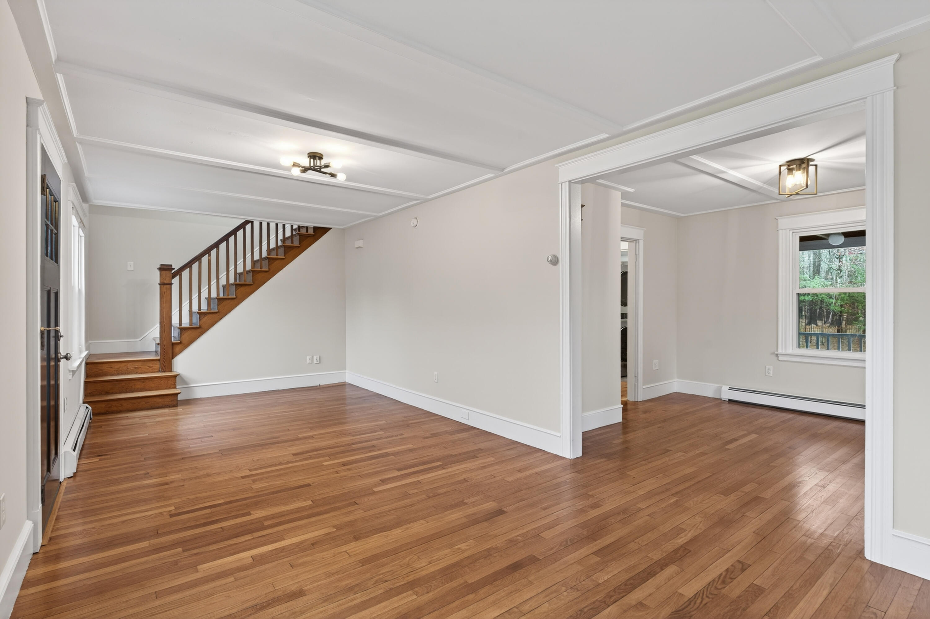 275 Middle Road