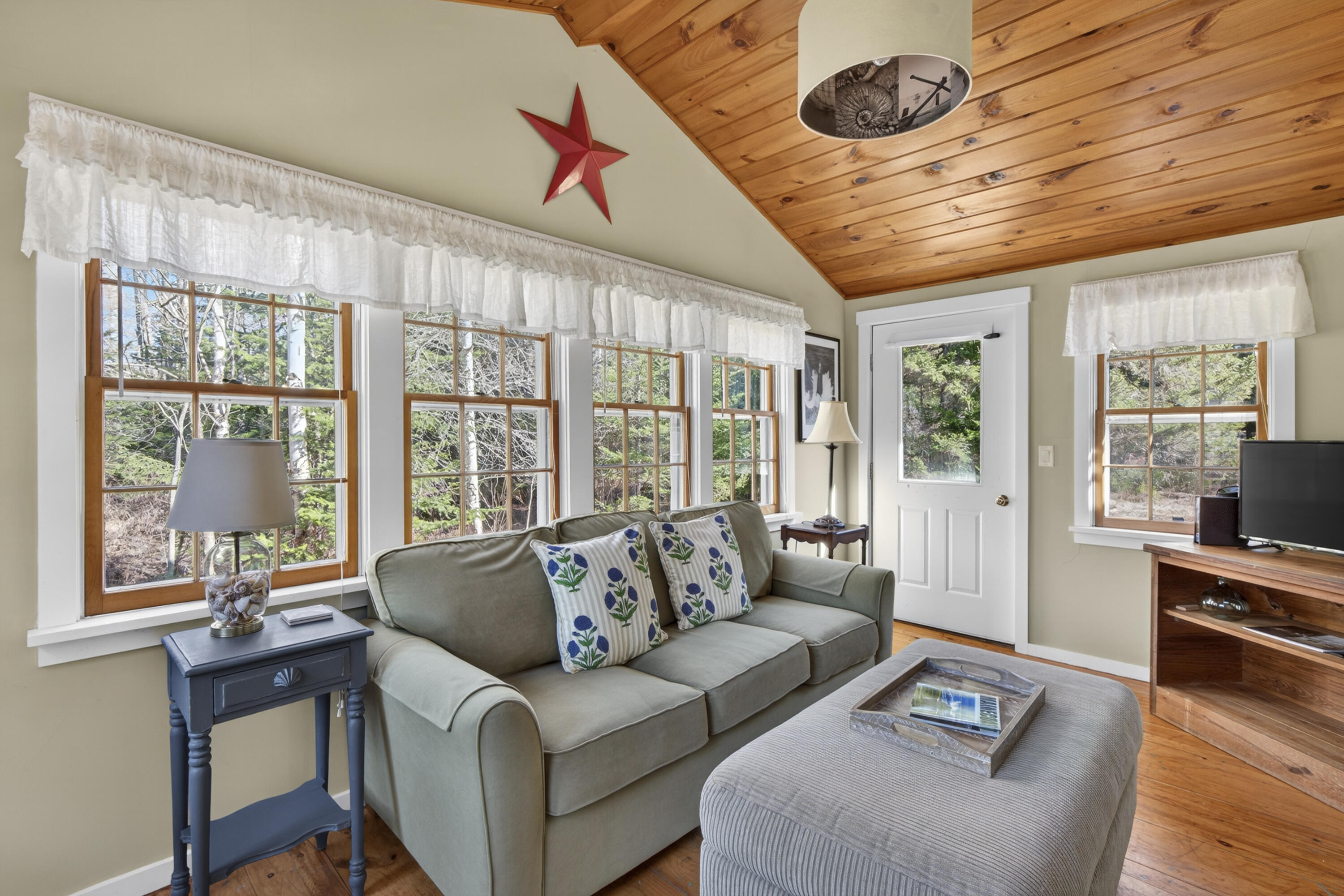 12 Harrington Cove Road