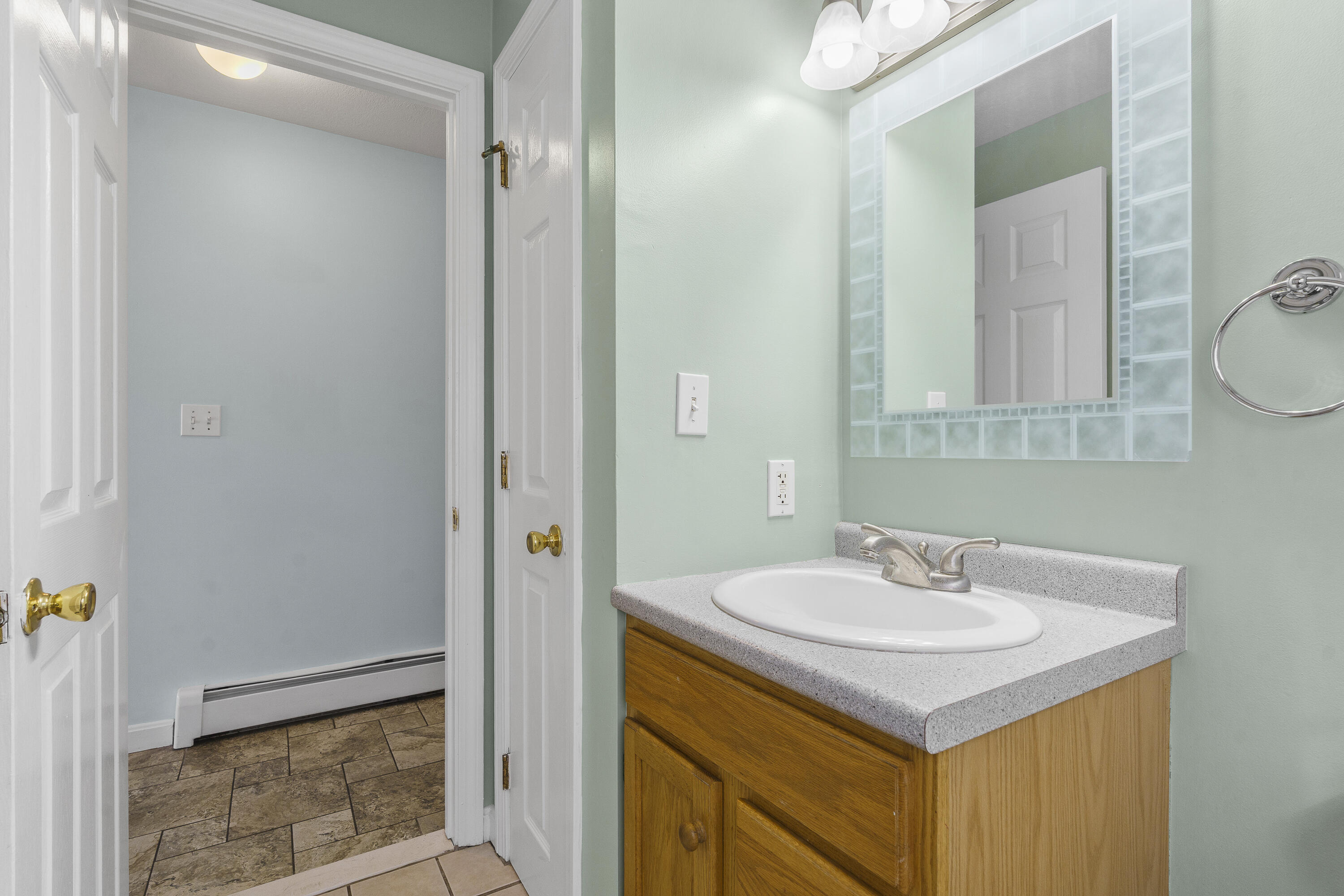 23 Compass Rose Road
