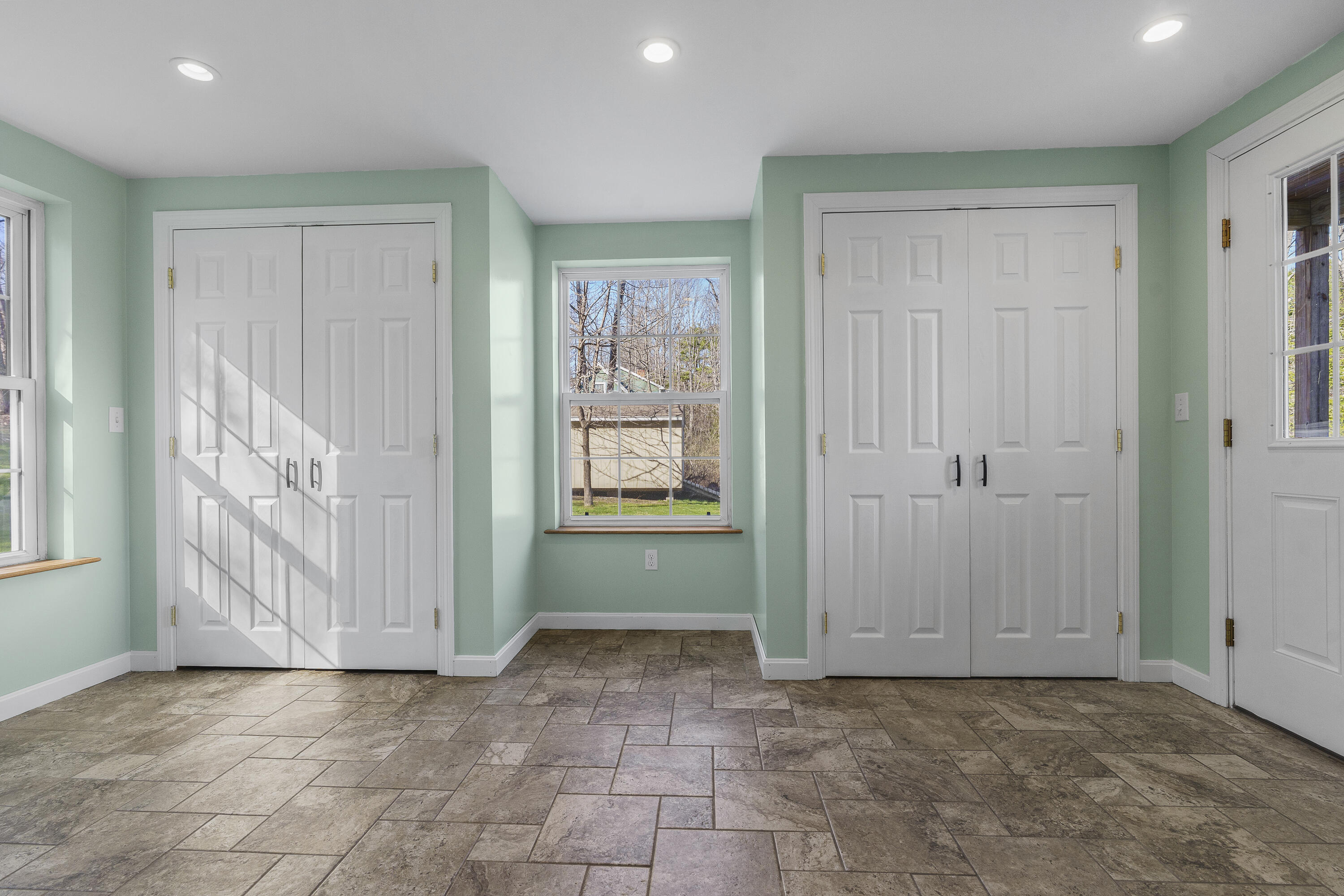 23 Compass Rose Road