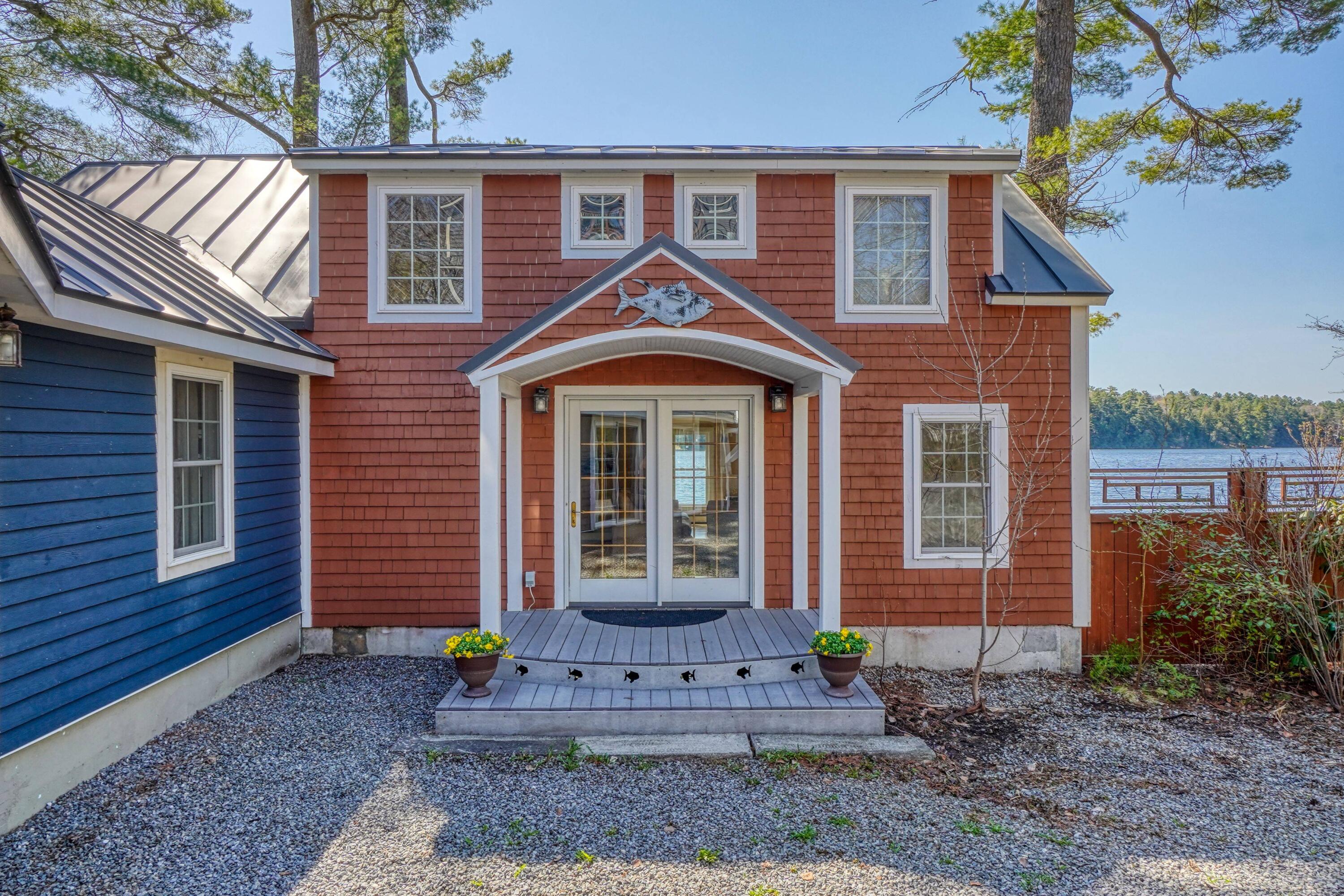 79 Rocky Shore Lane